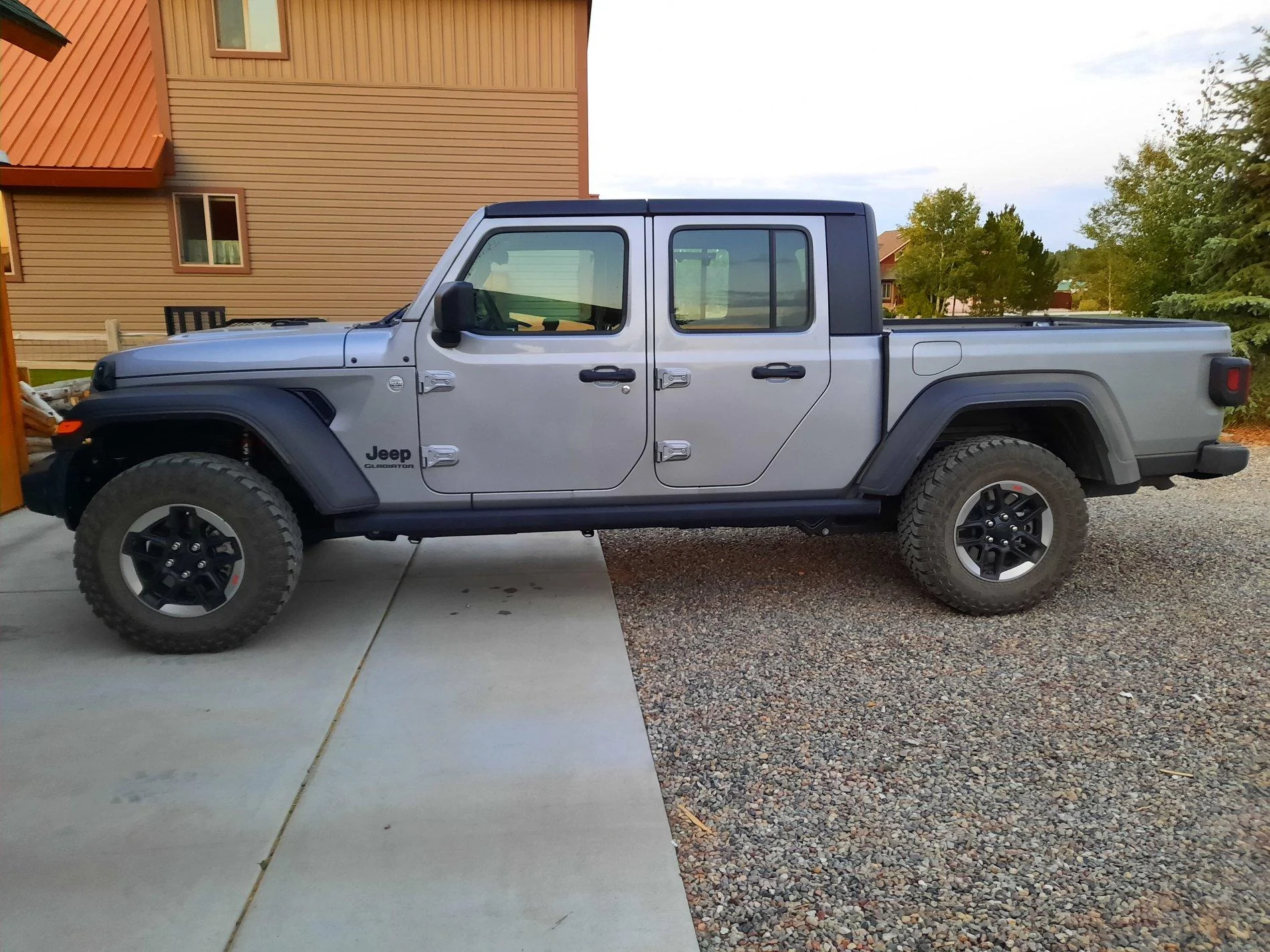 Jeep Gladiator Upgrading to Rubicon shocks and springs 20200906_193852