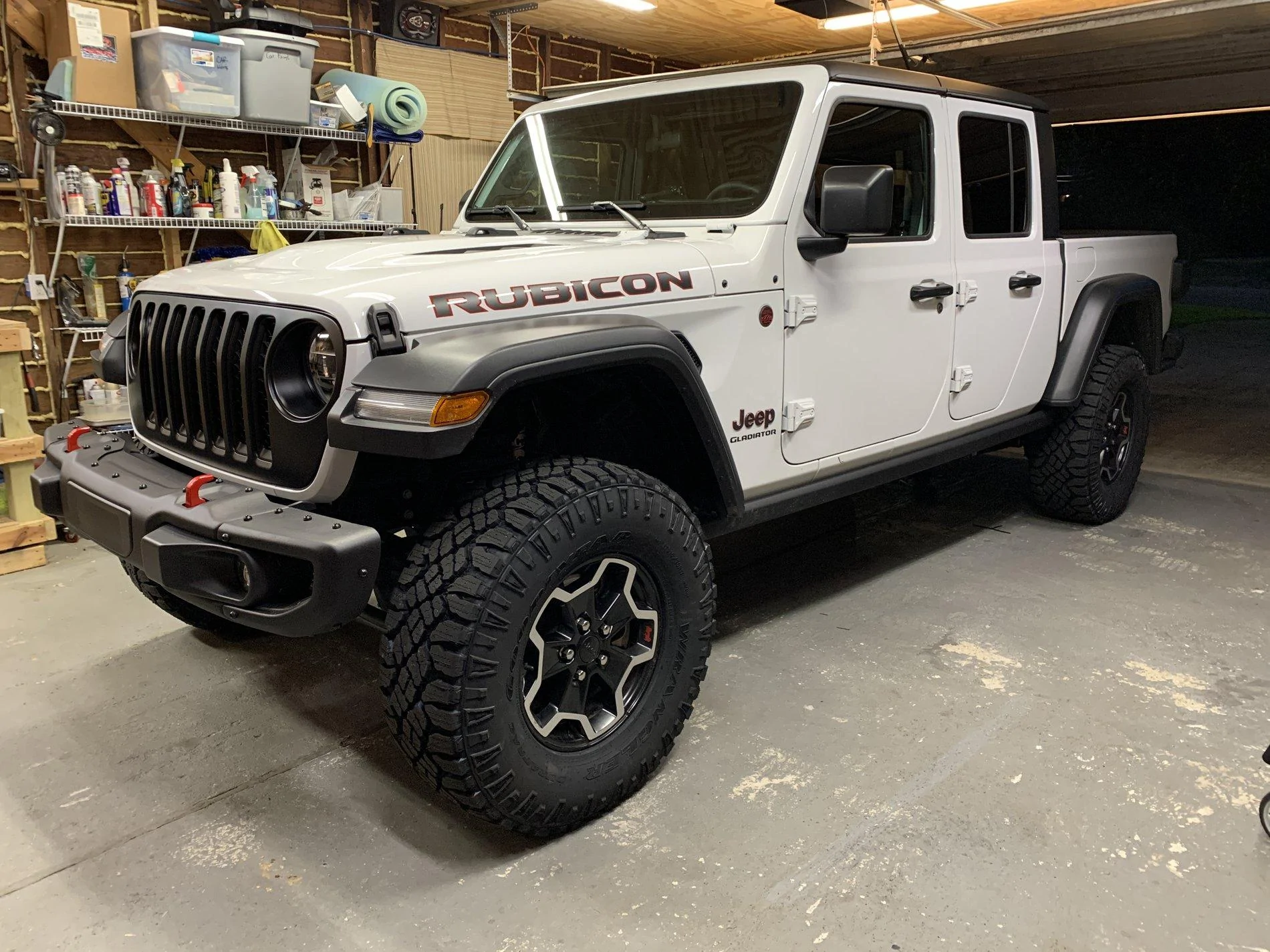 Jeep Gladiator 2020 Gladiator Rubicon white manual transmission plus mods IMG_7248