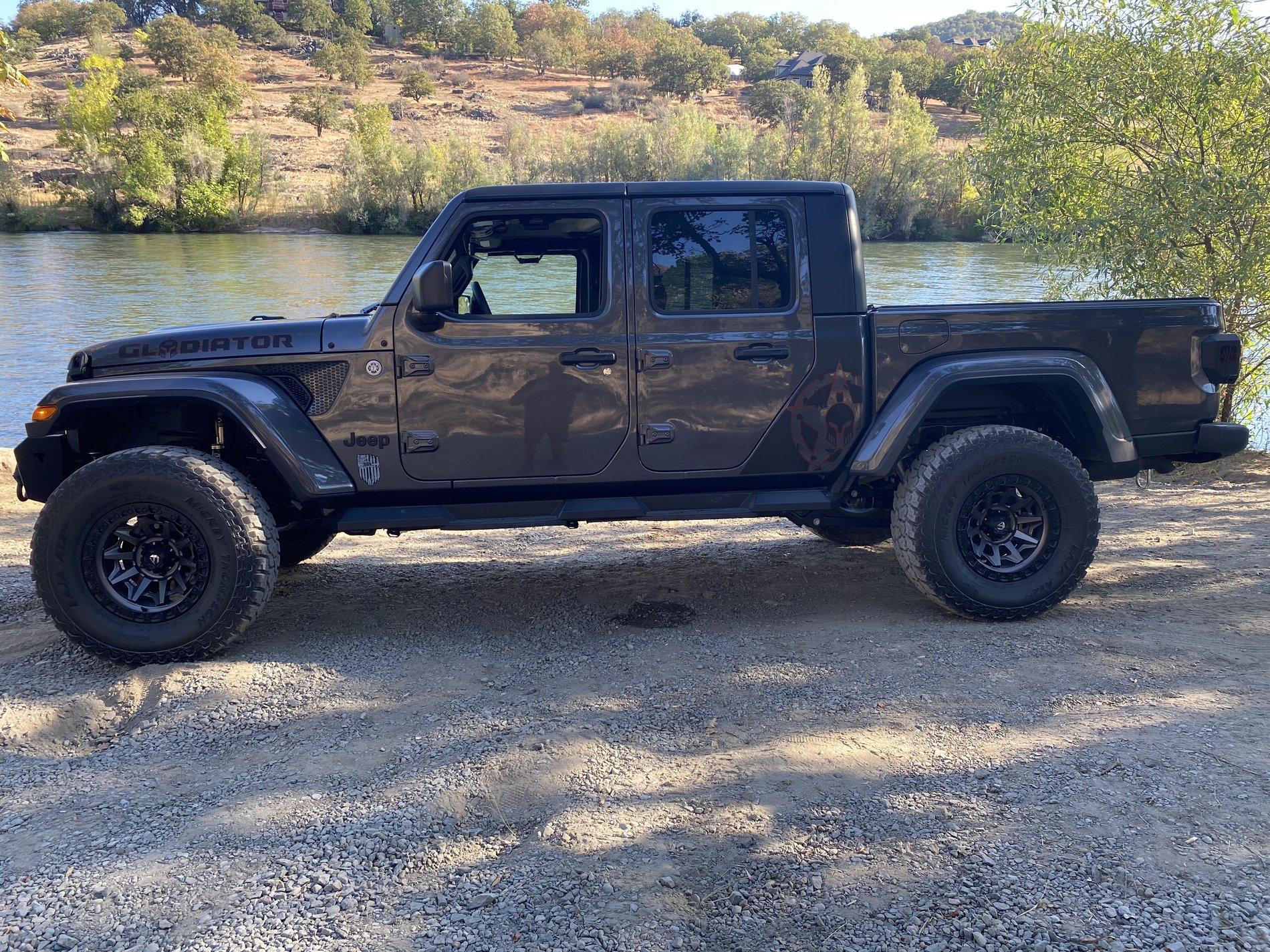 Jeep Gladiator 3.5" Lift On 35's 1BFA463F-8593-48D3-8120-67C7AA233155