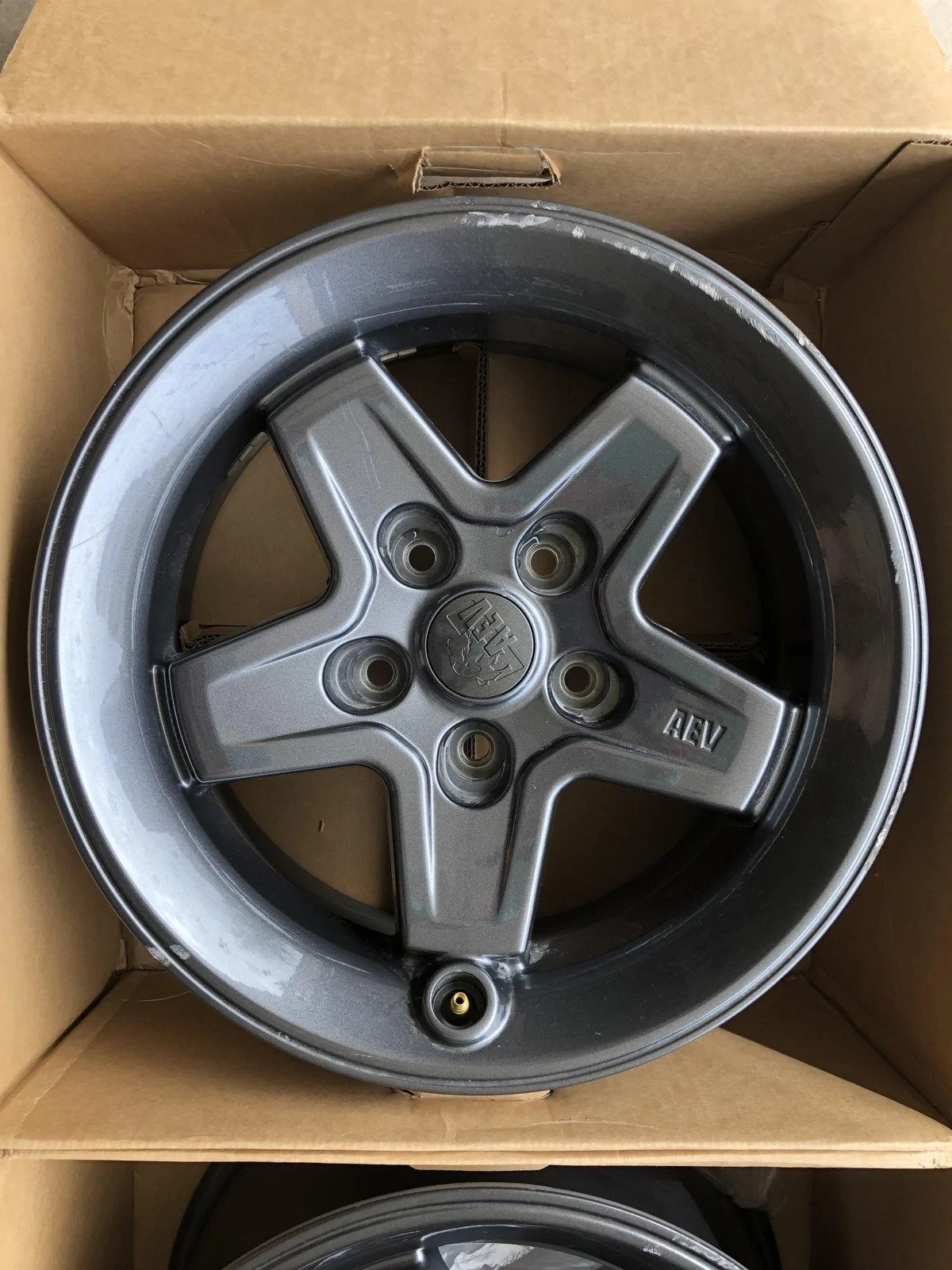 Jeep Gladiator x5 Jeep Wrangler Gladiator AEV Pintler Wheels - Onyx IMG_8607