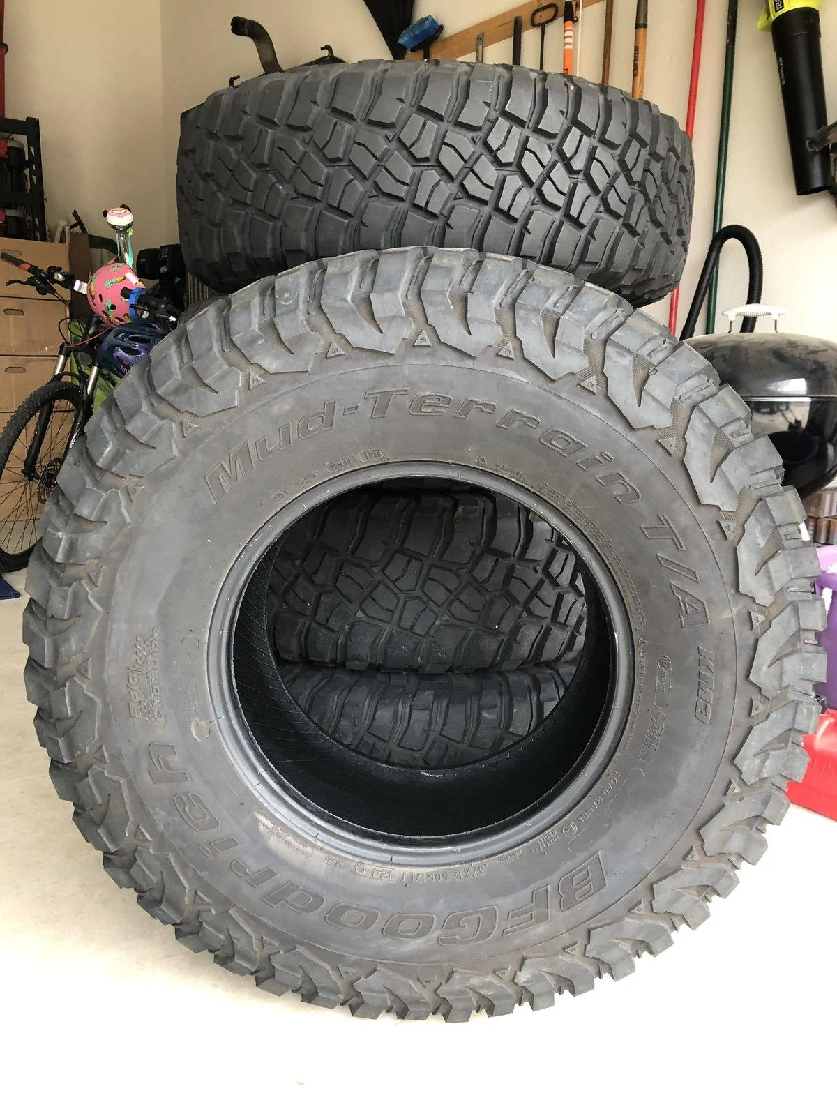 Jeep Gladiator x5 BFGoodrich KM3 MT 37x12.50R17 Tires - $850 IMG_8631
