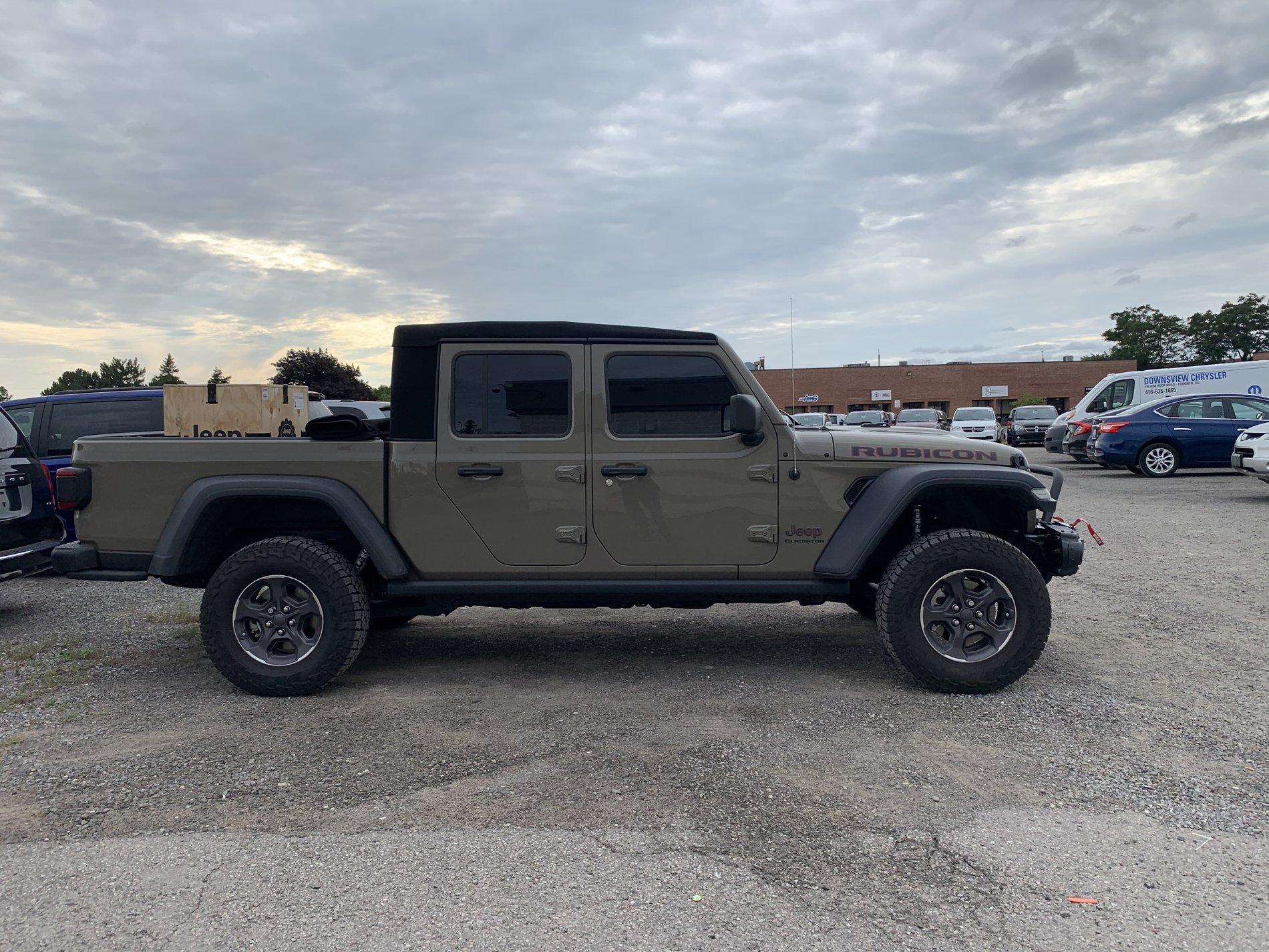 Jeep Gladiator GATOR Gladiator JT Club 5F423E44-E9DC-4D8D-AC8D-FDDA46A89DD6