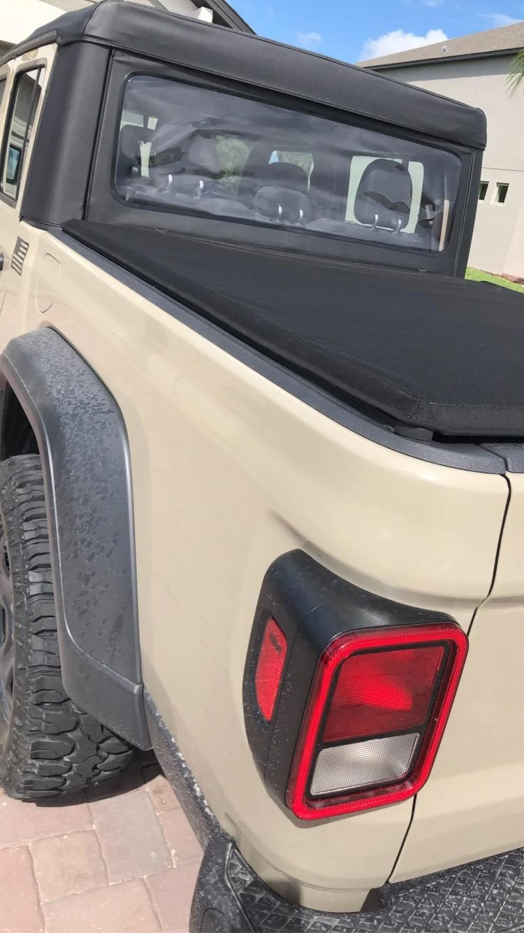 Jeep Gladiator Magnum’s Build | #RockTheStock 63272327-0D4E-4EC8-9159-B5FA3F2317F3