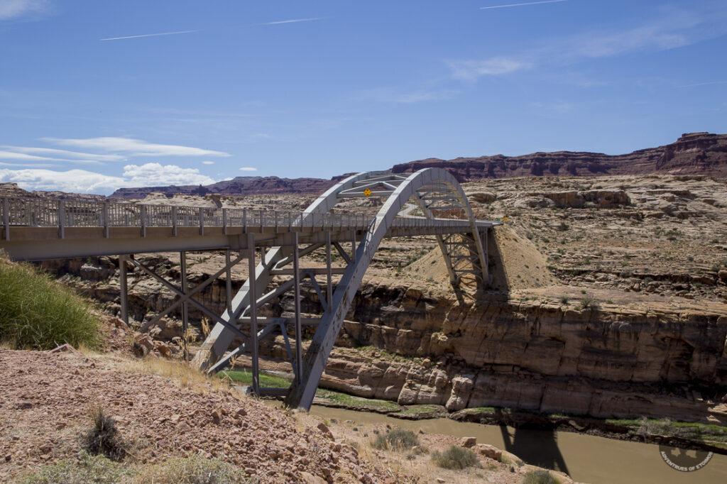 Jeep Gladiator Adventures of Etoimos Loves_Lake_Powell-2126-1024x682