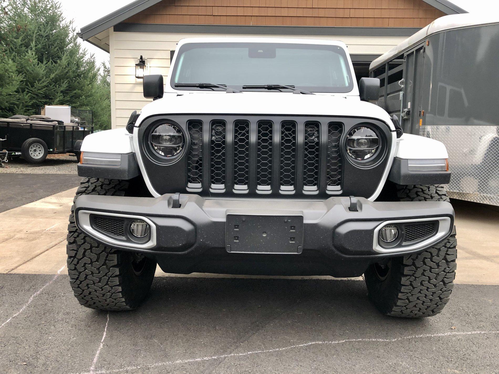 Jeep Gladiator Looking at running BFG K02 315/70r17 in C Load Range, any experience with this combination? B690EEF9-77AB-41B4-83BF-1E53A22D6B57