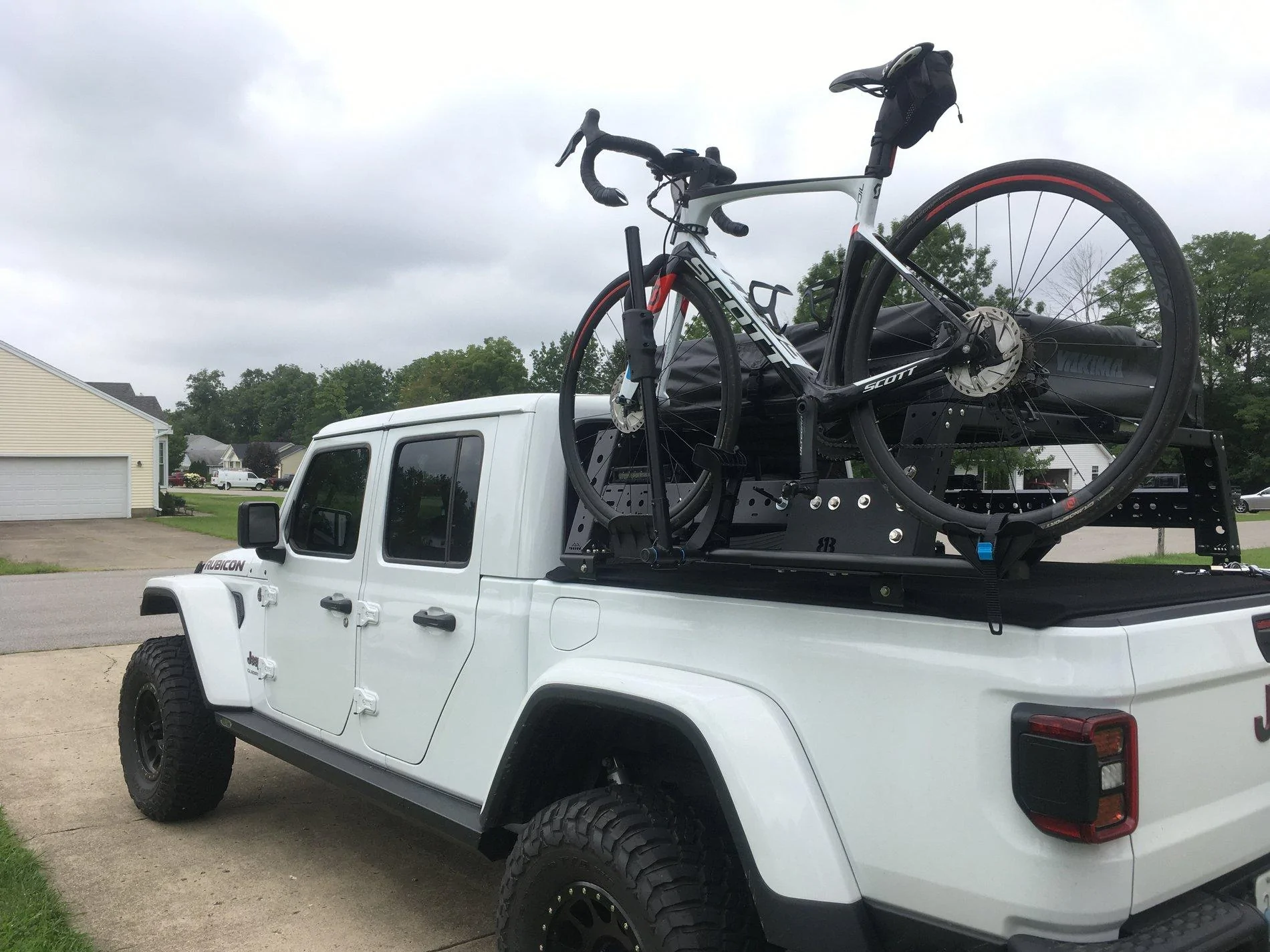 Jeep Gladiator Gladiator Bike Rack? IMG_4759