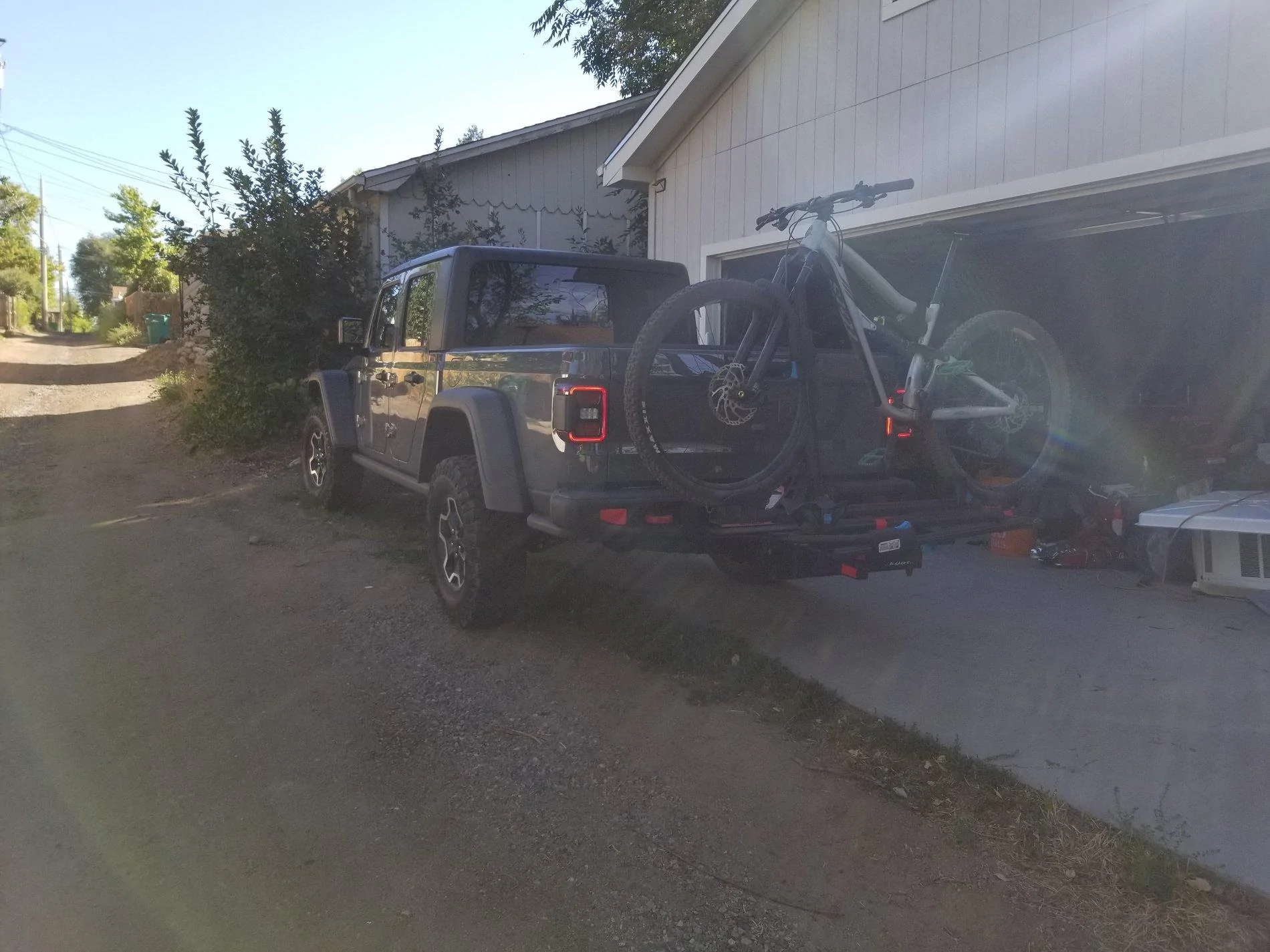 Jeep Gladiator Gladiator Bike Rack? 20200902_170328