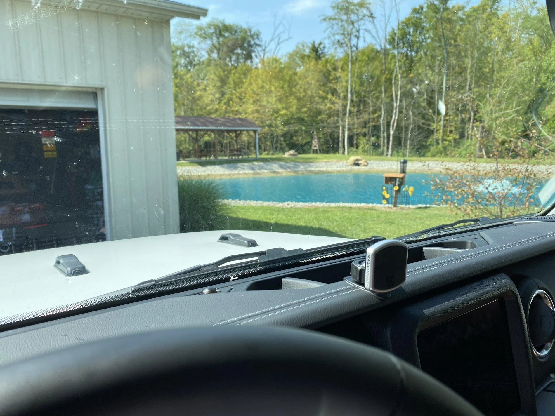 Jeep Gladiator Voswitch Phone Mount Kit - Out of Stock? FA14279C-41A1-4864-9F52-3876DF83FB85