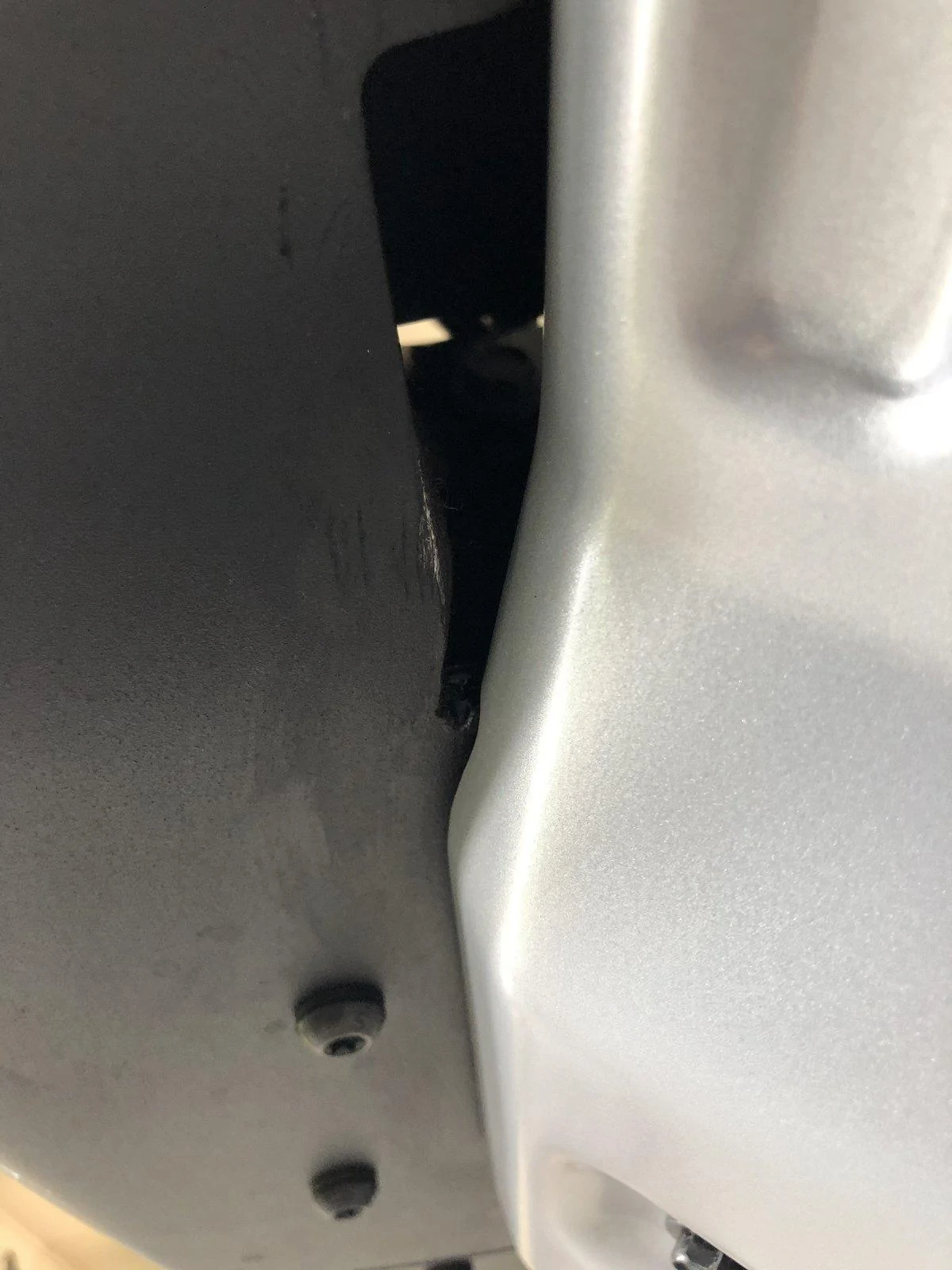 Jeep Gladiator Swapping the Mojave plastic bumper with the Mopar steel bumper IMG_5189