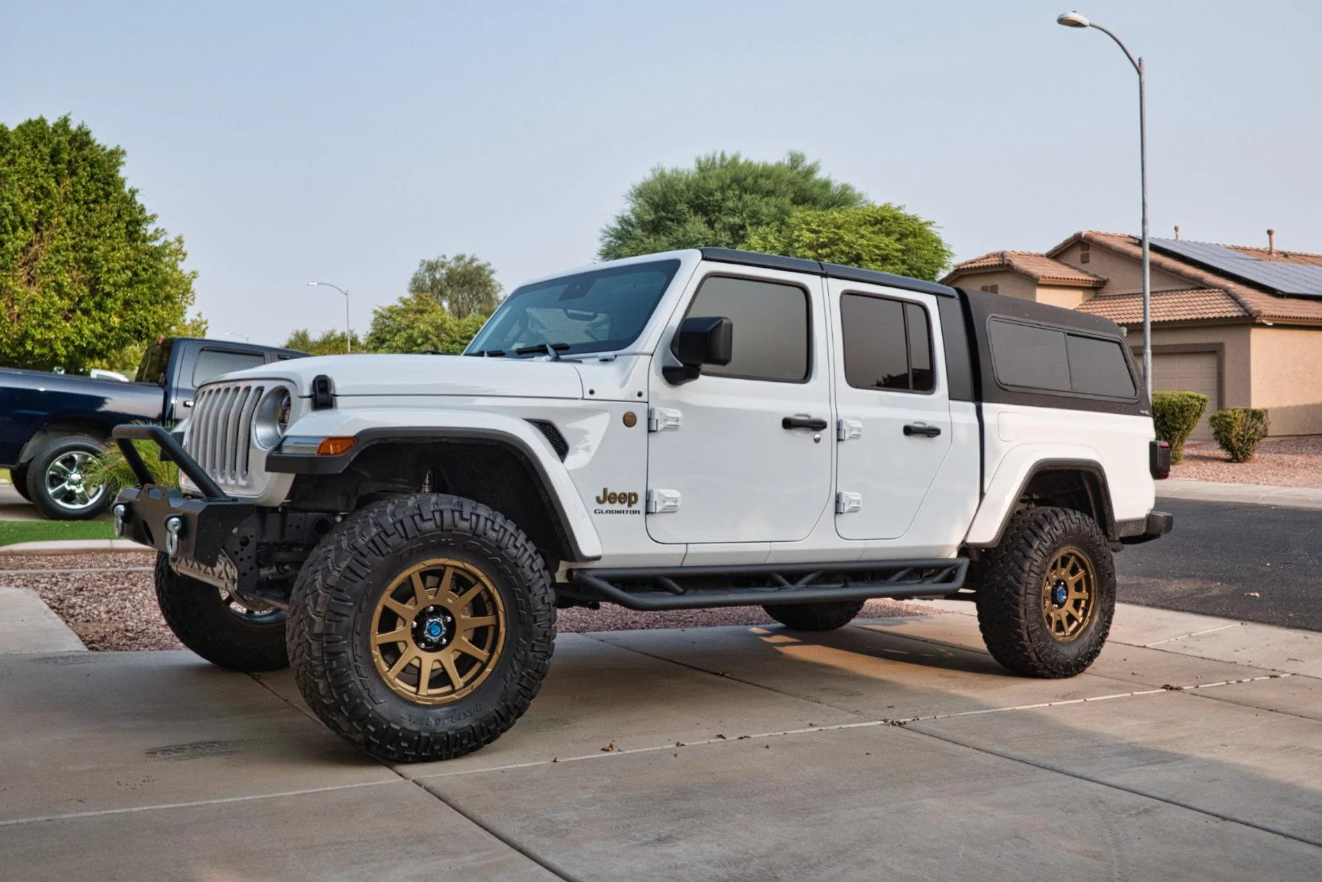 Jeep Gladiator Lets see all those Gladiators with lifts and bigger tires! P1087776_1