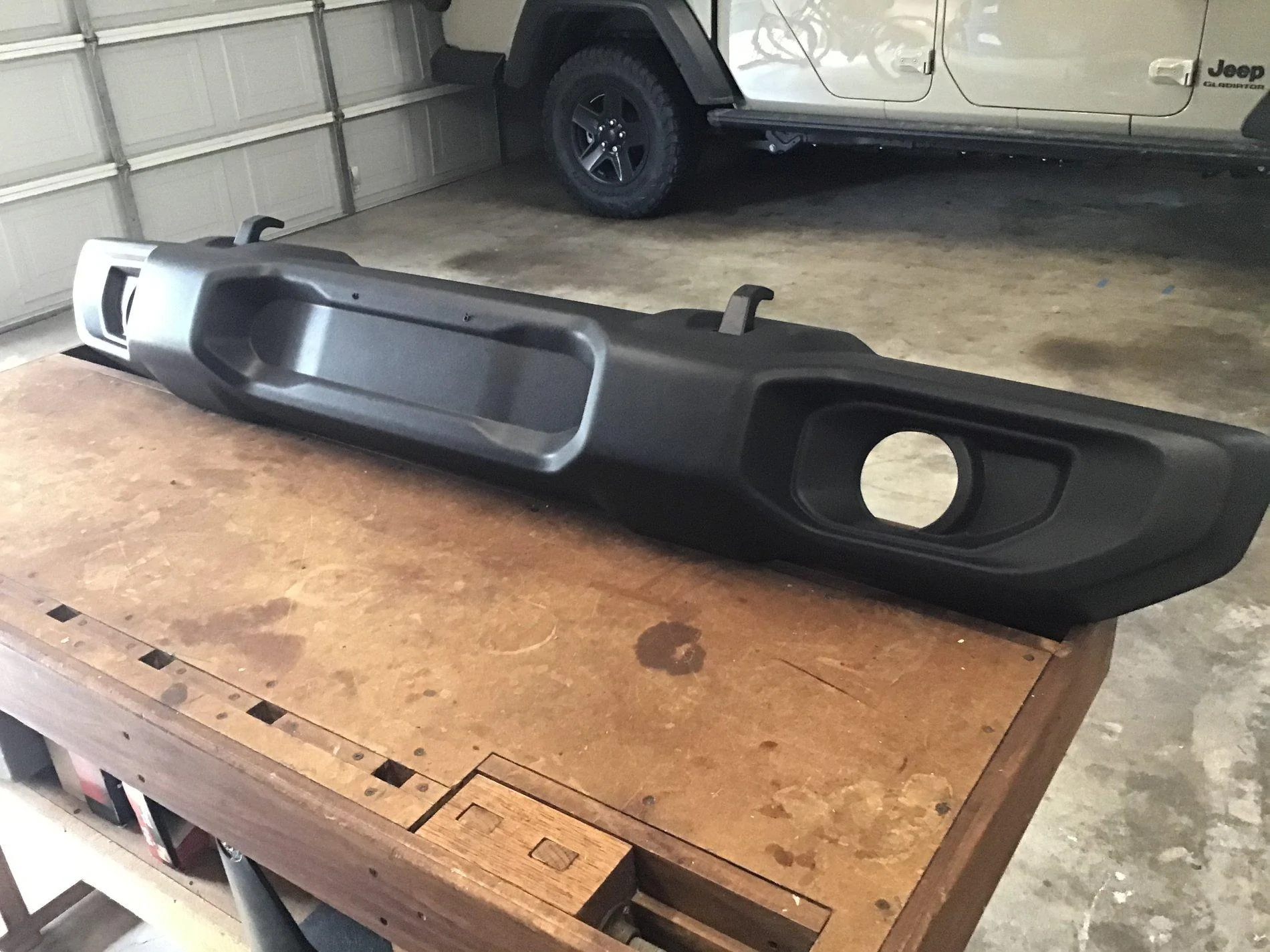 Jeep Gladiator OEM Front Bumper (Sport S) - Dallas TX 3B2E6C52-88E3-4681-8687-93A969663F8C