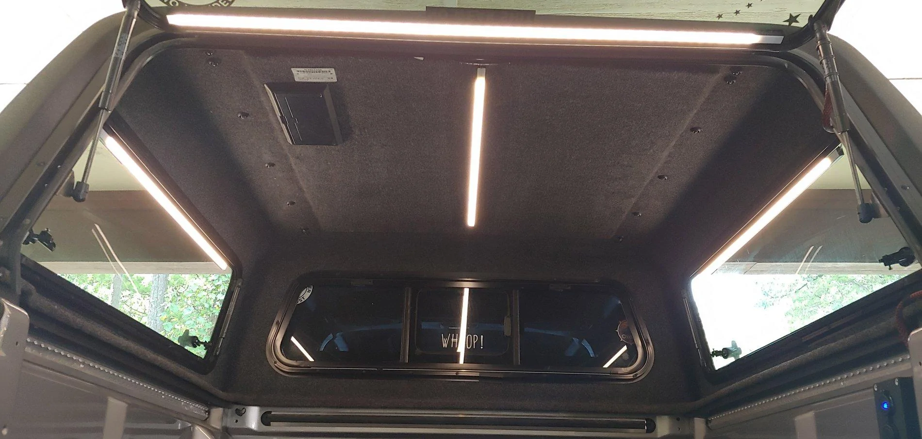 Jeep Gladiator Lights and power in my ARE shell 0913201509b_HDR