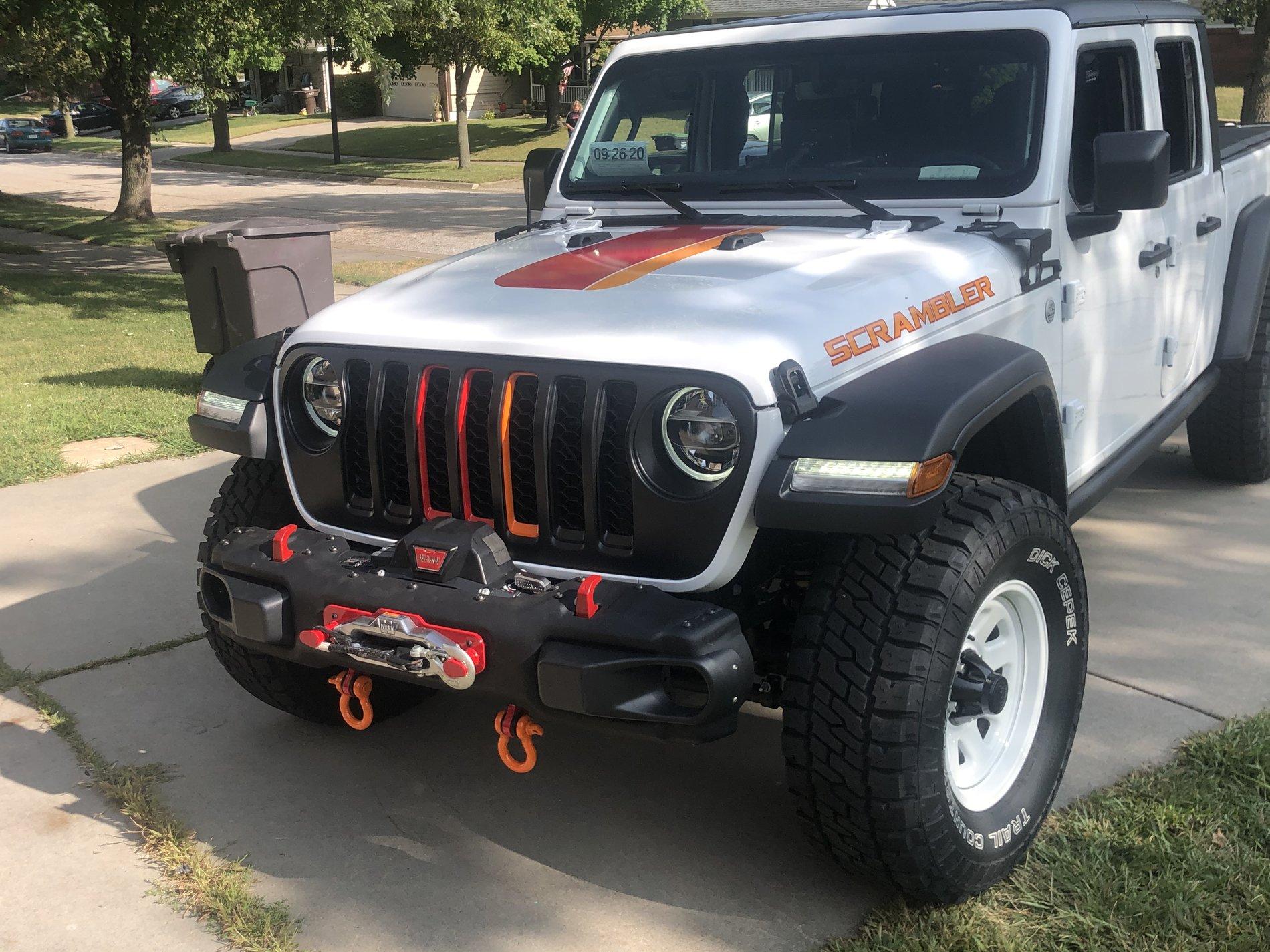Jeep Gladiator Has anyone bought a gladiator lately, in stock off the lot? 9612D028-D37D-42AC-823C-35D65C64493F