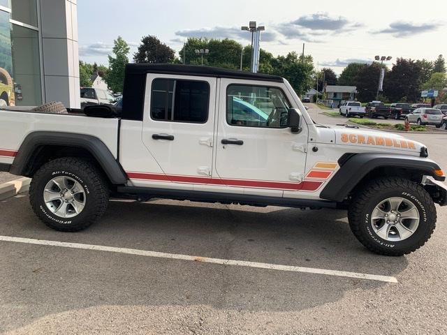 Jeep Gladiator 'Retro' Graphics Option? 6EDBB703-28D6-4111-87A1-7DF6F7A8C1E7