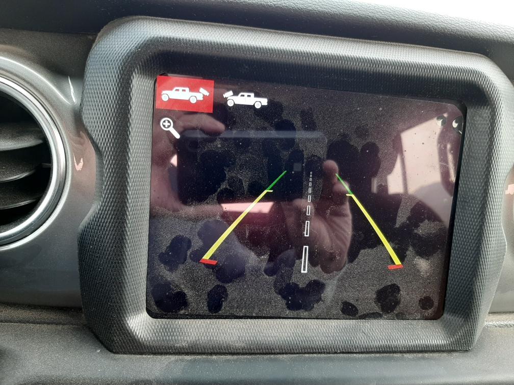 Jeep Gladiator Factory trail camera install? dlD5mB0