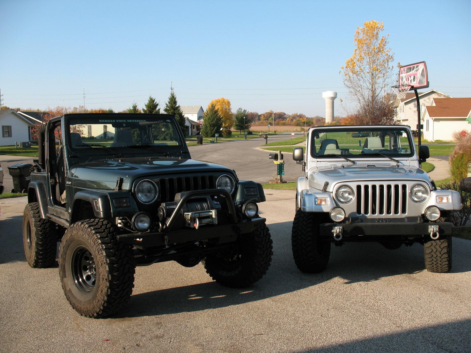 Jeep Gladiator Hello from Michigan << PureMichigan >> Randy and Sue's Jeeps 11-08 (7).JPG