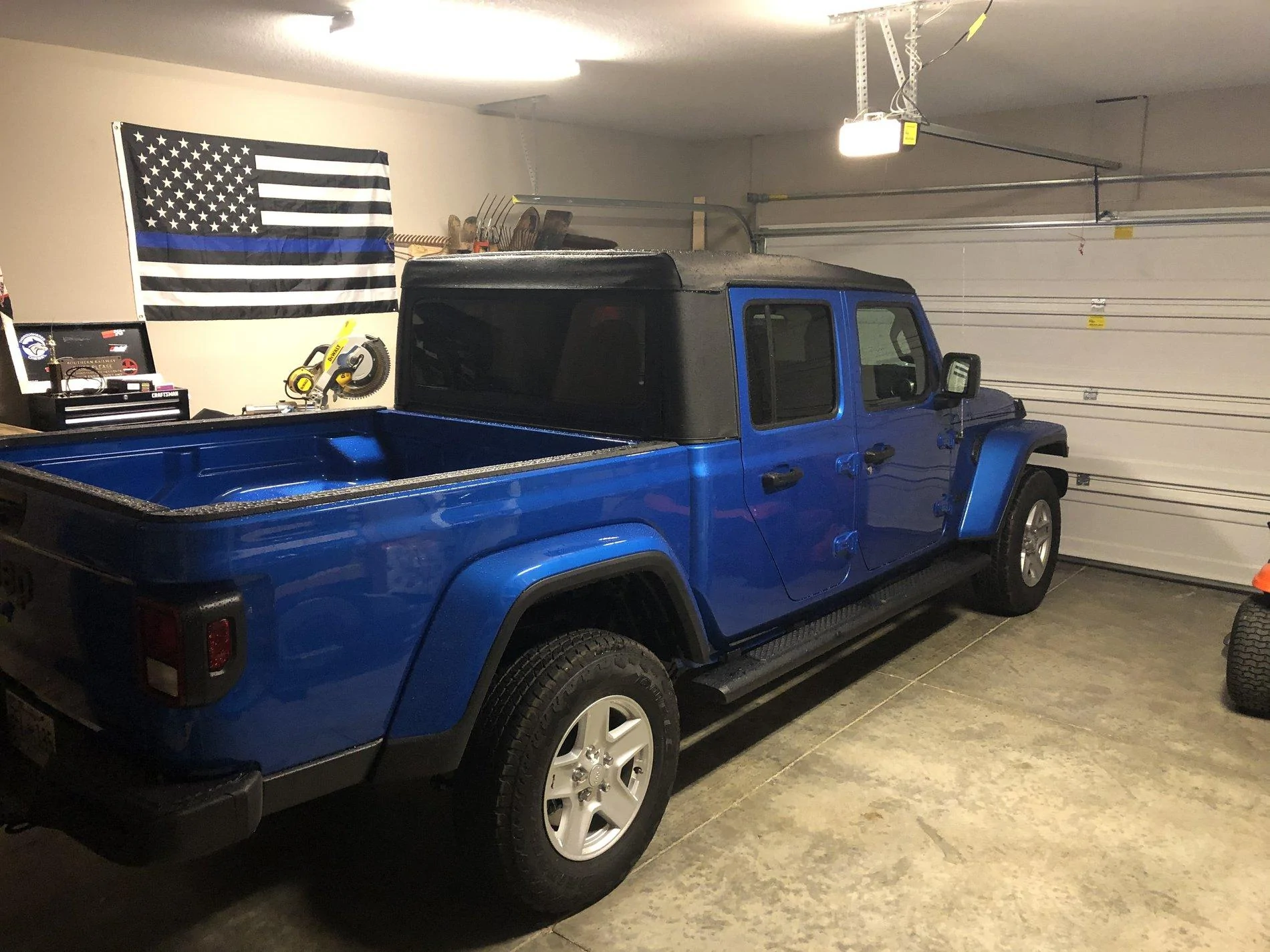 Jeep Gladiator Photo challenge.. Show me your Gladiator in your garage. A2481CA6-72B6-45B4-B2F1-5CAC9A858EC1