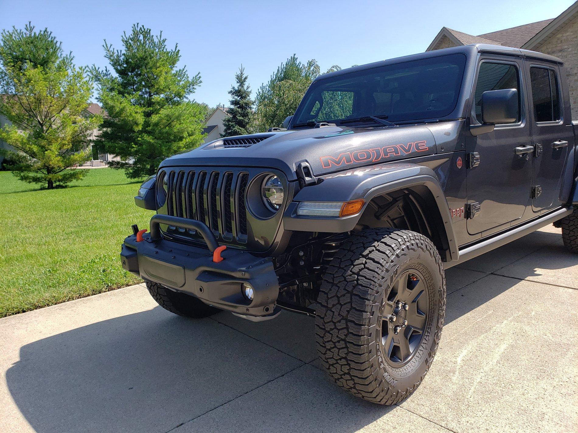 Jeep Gladiator Swapping the Mojave plastic bumper with the Mopar steel bumper 20200911_141517