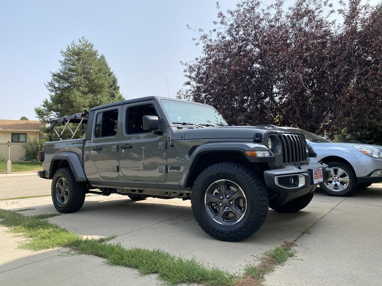 Jeep Gladiator Laddy the Gladdy 203779D7-7C9B-40EE-B43E-C311D5D0DC91