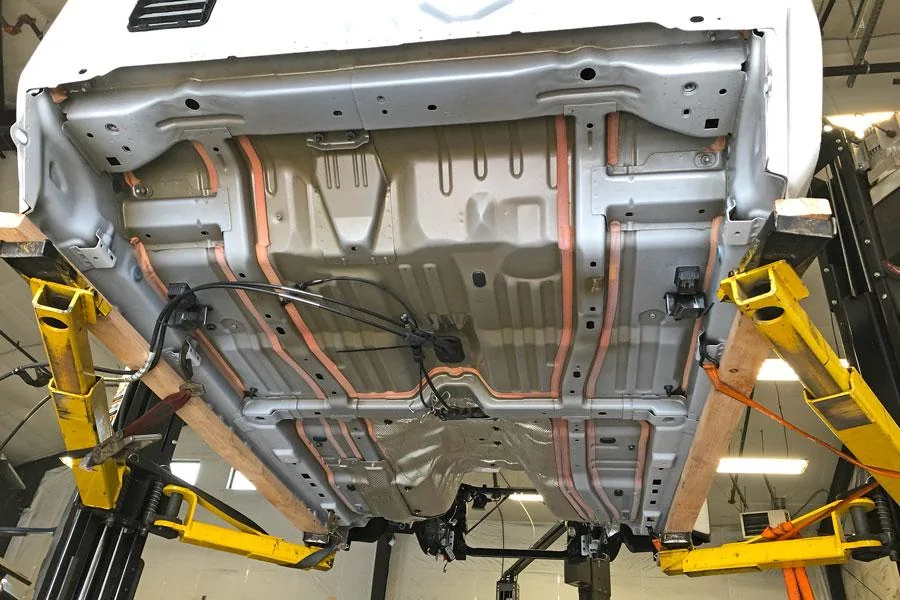 Jeep Gladiator Another Hemi swap at Northridge4x4. underside-ca