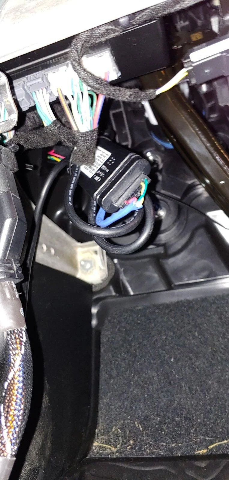 Jeep Gladiator Rogue wiring under the steering kick panel 20200731_175430_HDR