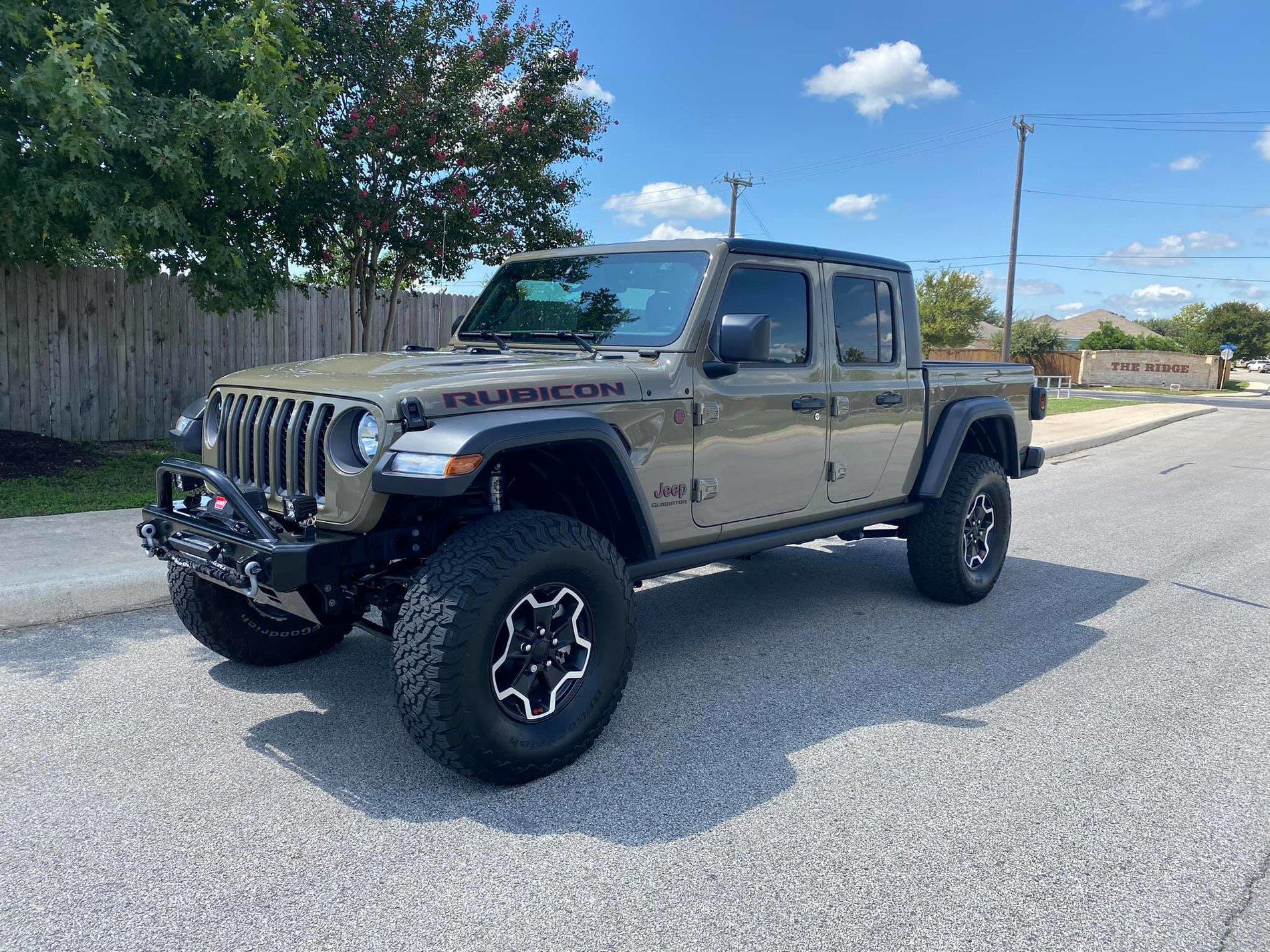 Jeep Gladiator What did you do WITH your Gladiator today? 119244258_10218661750998004_6891636090292872595_o
