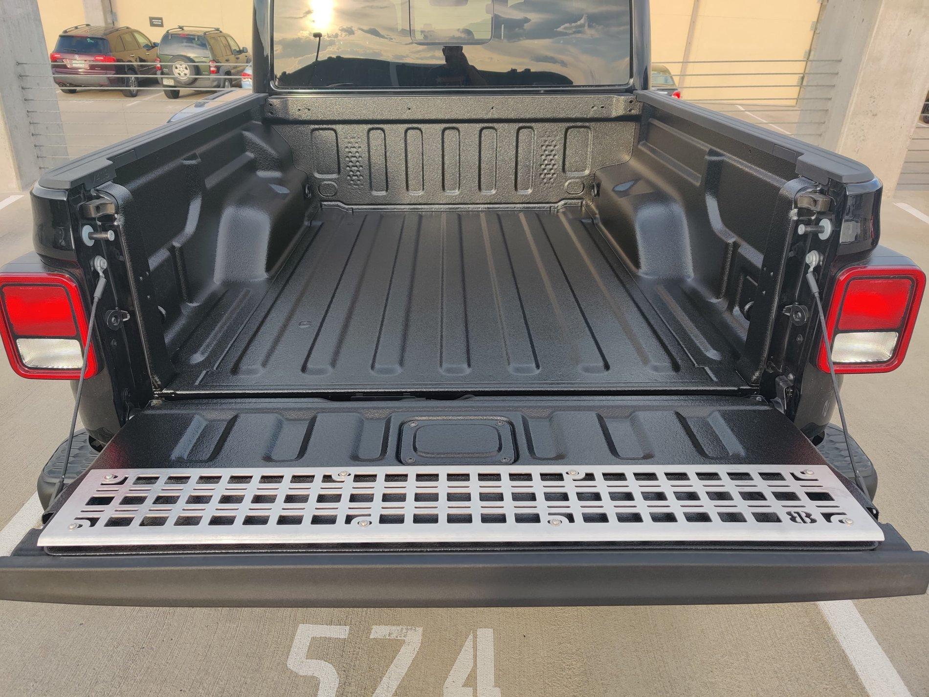 Jeep Gladiator Tailgate MOLLE panels! IMG_4355.JPG