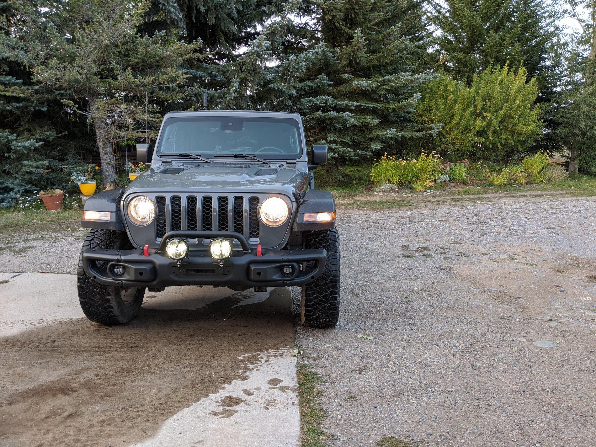 Jeep Gladiator Auxiliary Driving Lights IMG_20200914_185756