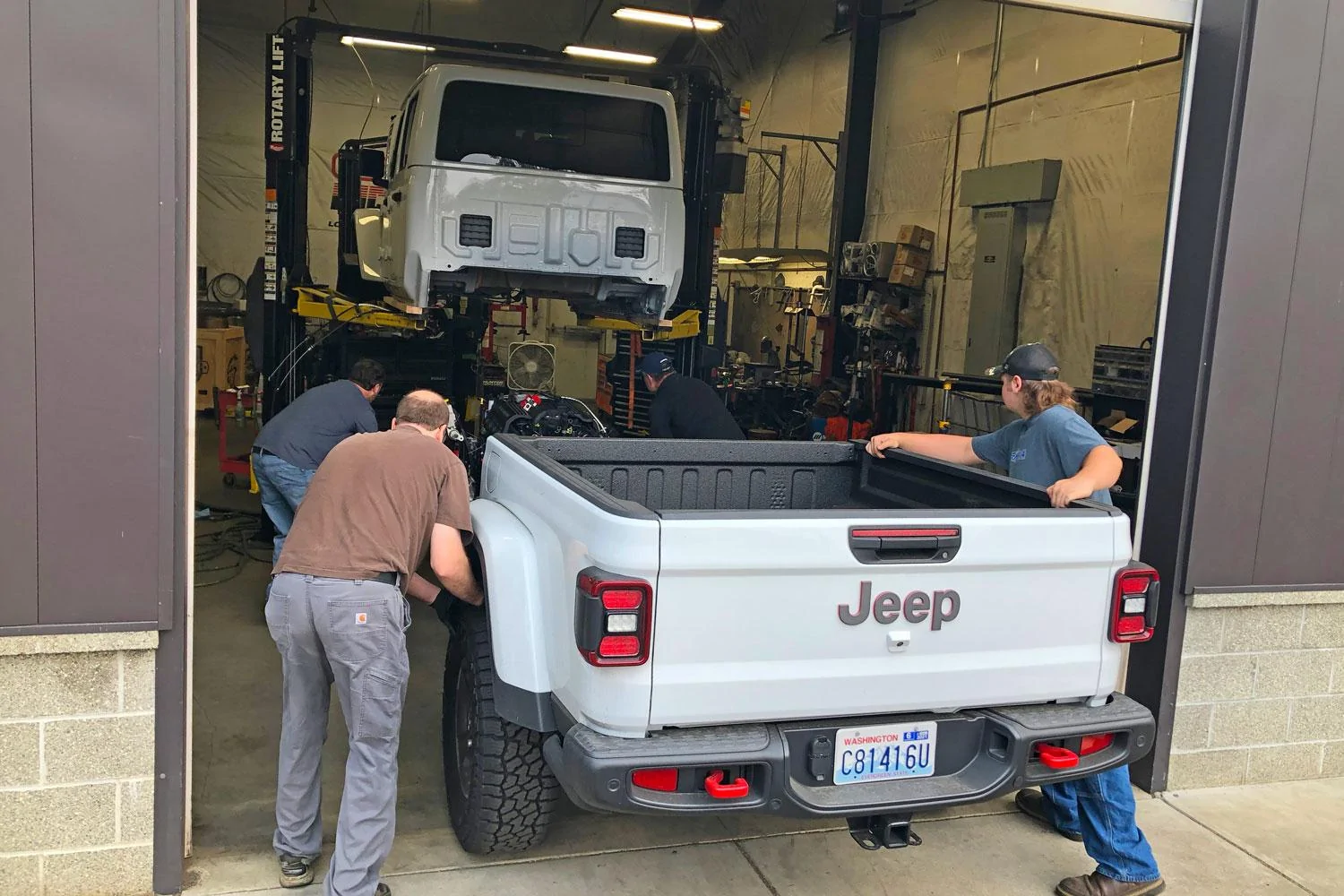 Jeep Gladiator Another Hemi swap at Northridge4x4. rolling-hemi-back-in