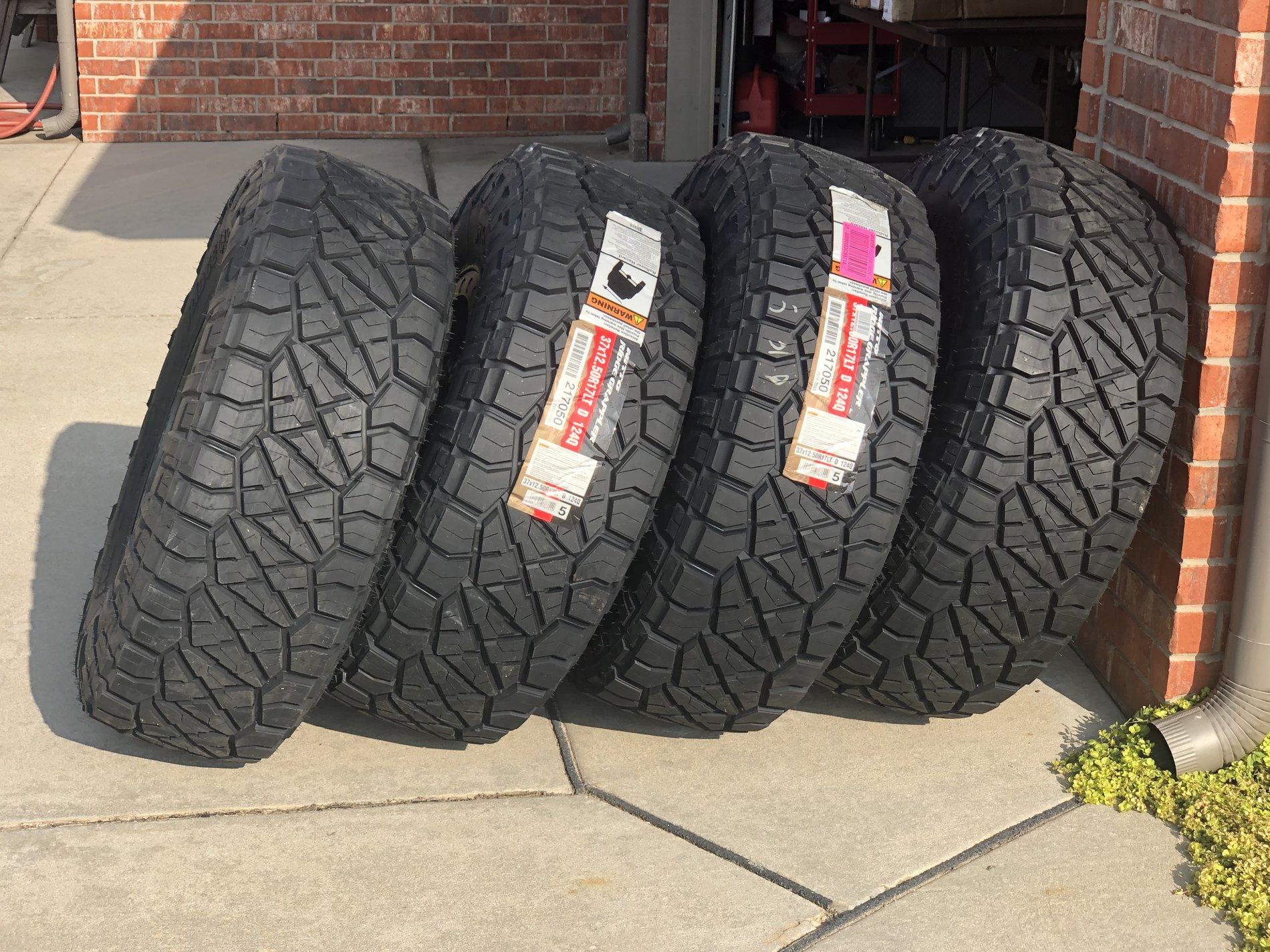 Jeep Gladiator Kanati Trail Hogs, Patagonia MT, and Nitto Ridge Grapplers AC597A20-9116-4A59-A3D5-E0293CD2F533