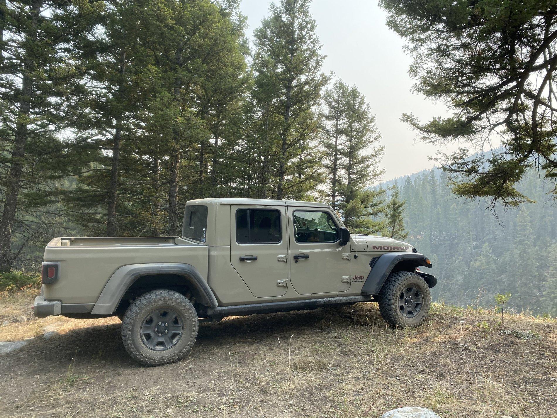 Jeep Gladiator Mojave only Pic thread! 1600443626919