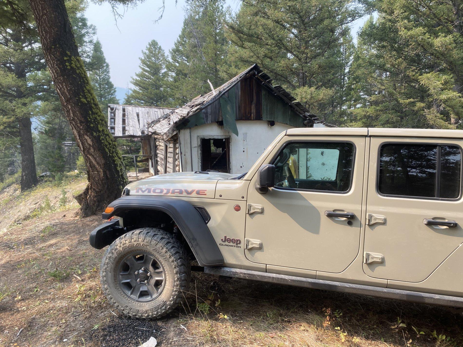 Jeep Gladiator Mojave only Pic thread! 1600443662229