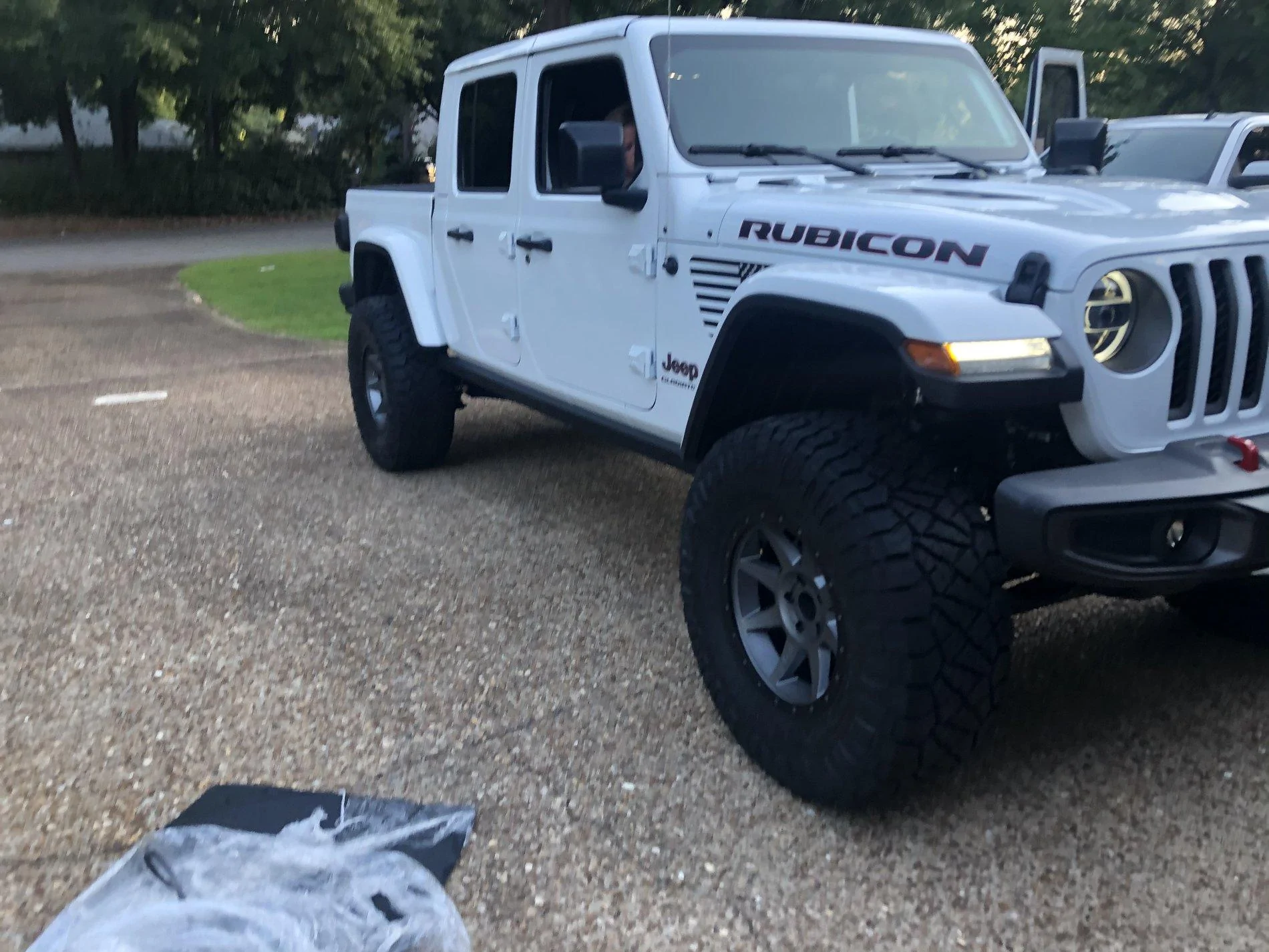 Jeep Gladiator EVO vs Clayton vs Rebel? 043EF844-38D2-4967-889A-C399DCCF3E46