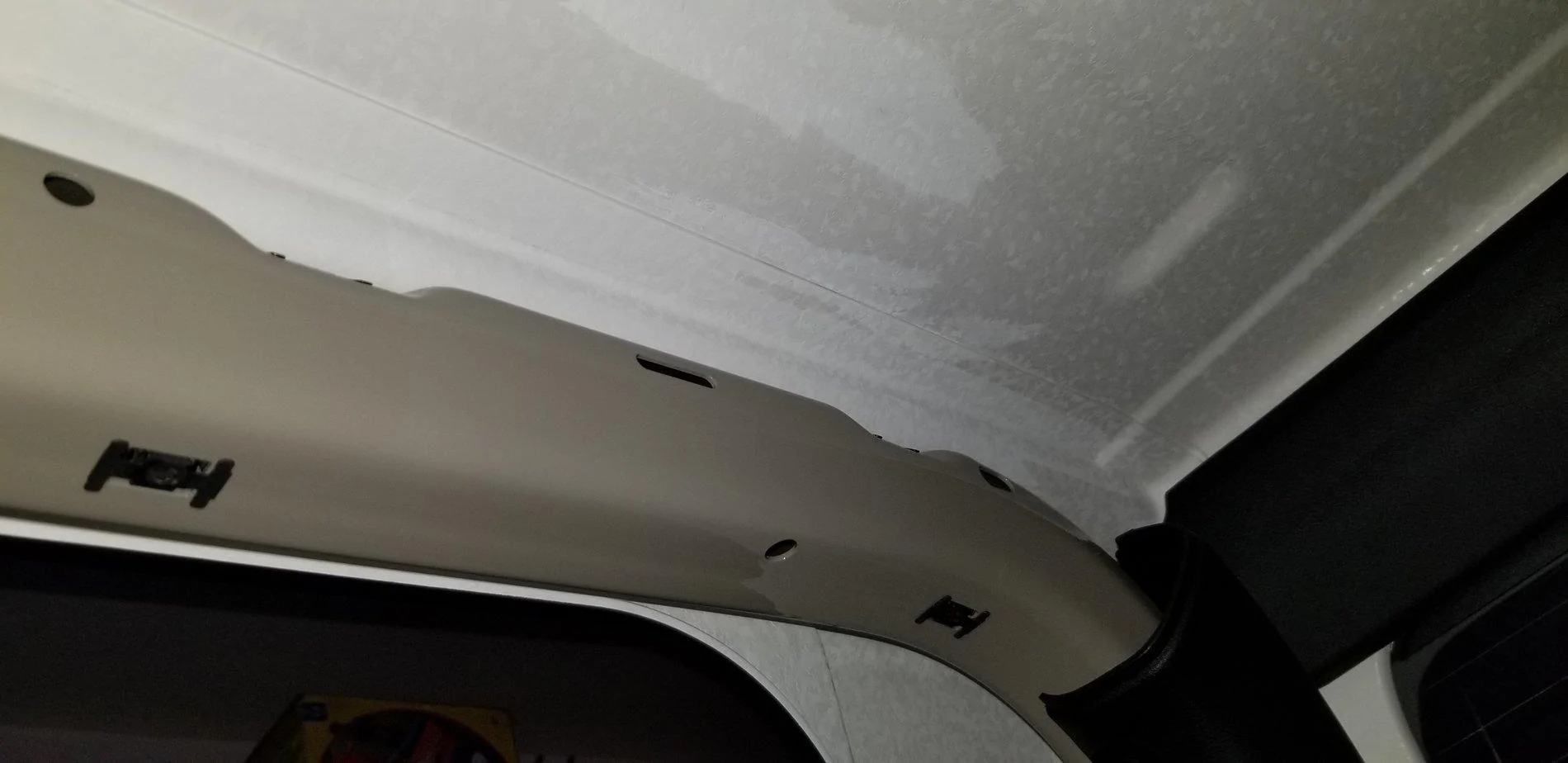 Jeep Gladiator Anybody took off the roll bar plastics? 20200920_074830