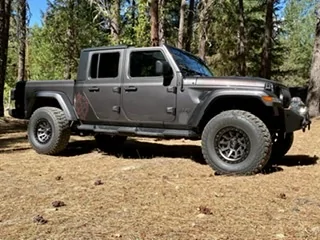 Jeep Gladiator Awful time deciding! 35 vs 37! Help! 5700861C-93D3-4F4D-9073-4BBE3CB7EB0C