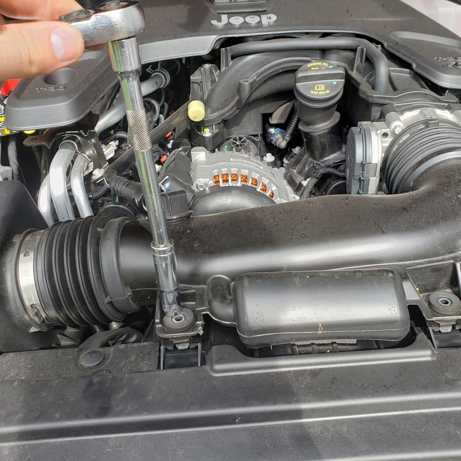 Jeep Gladiator LED Headlight Bulb Swap (Quick and Easy DIY) Halogen -> LED Bulbs 20200902_151249