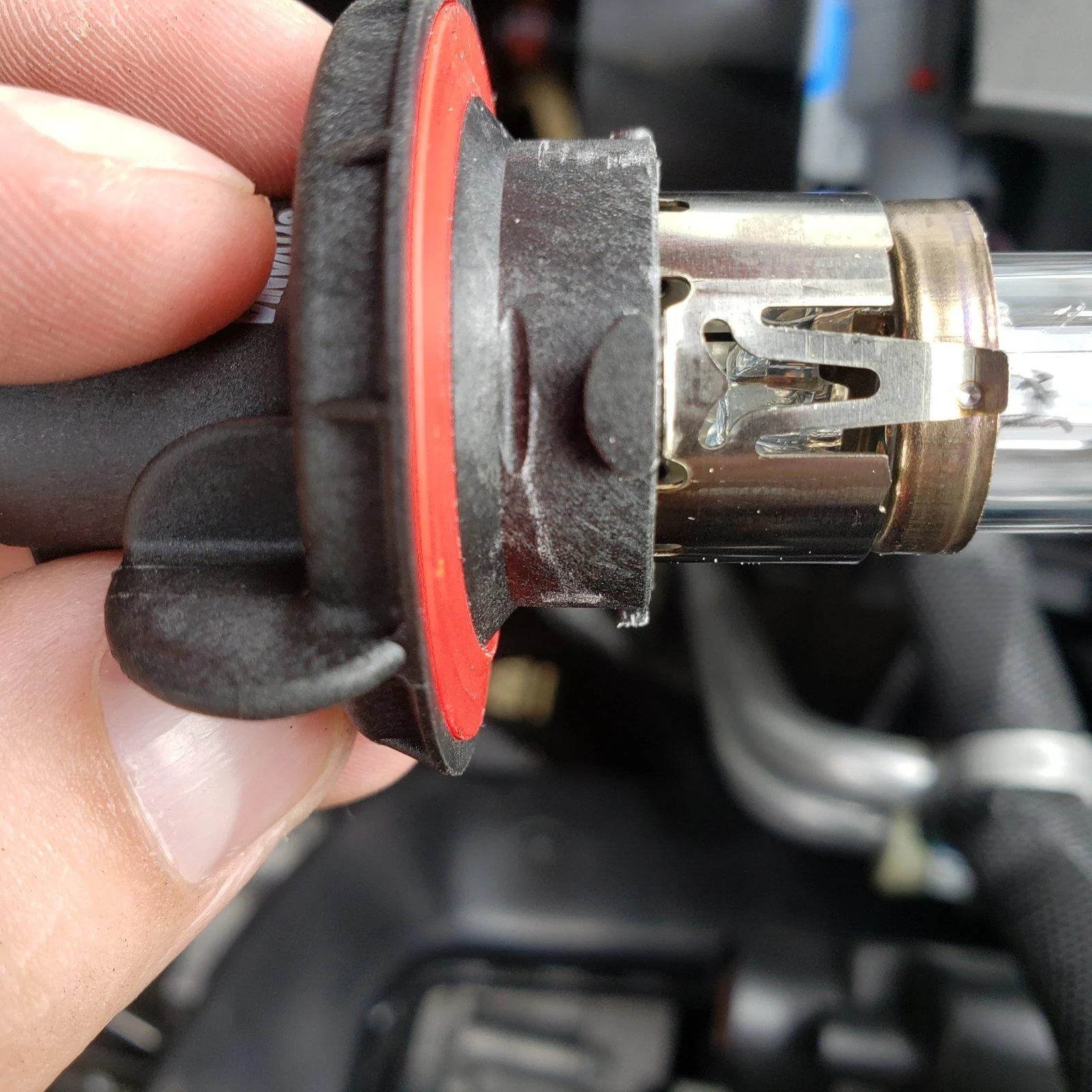 Jeep Gladiator LED Headlight Bulb Swap (Quick and Easy DIY) Halogen -> LED Bulbs 20200902_151906