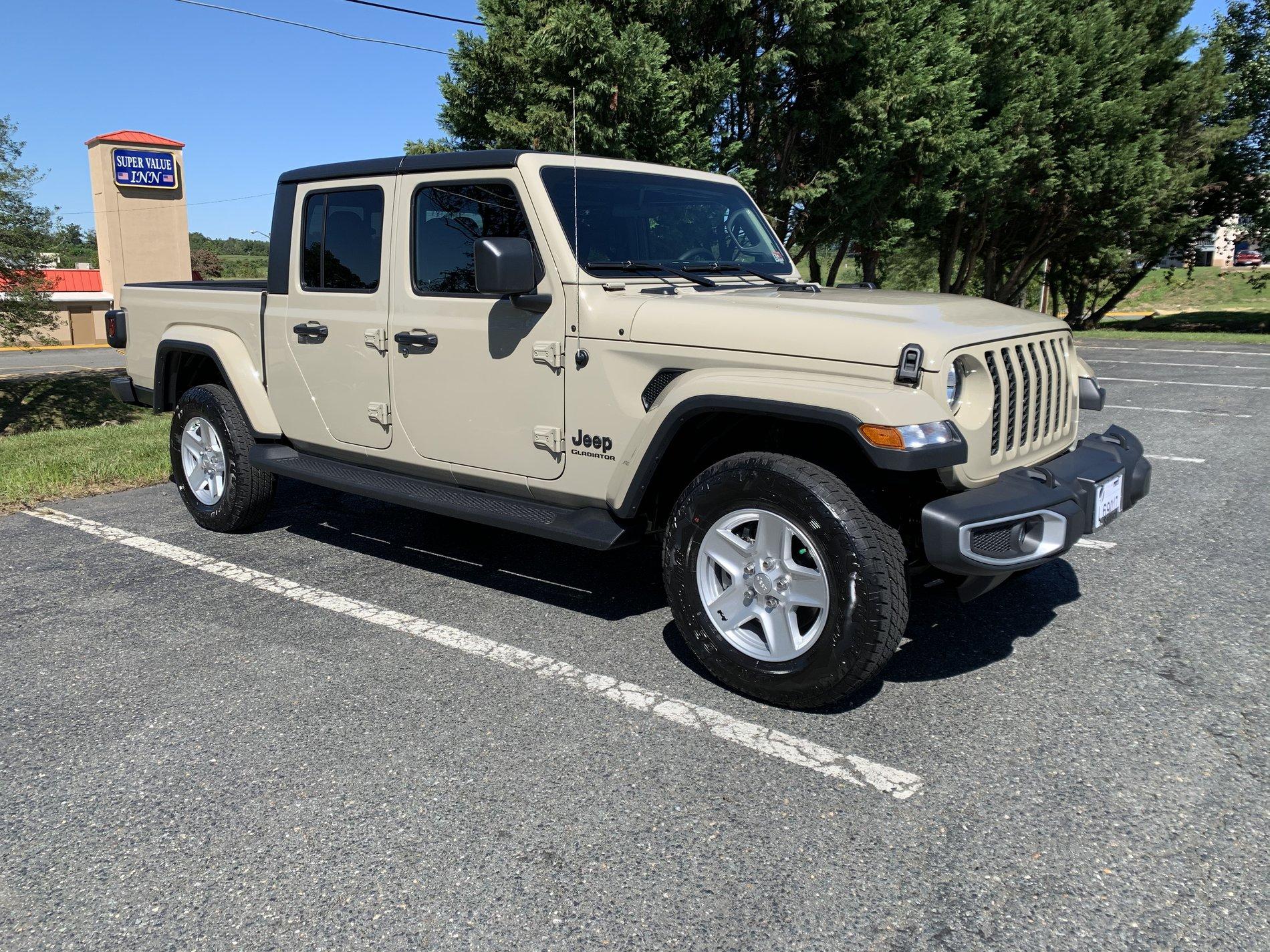 Jeep Gladiator GOBI Gladiator JT Club 5ABF6496-FE0D-4DEE-97BF-5D0BB7BA58CC