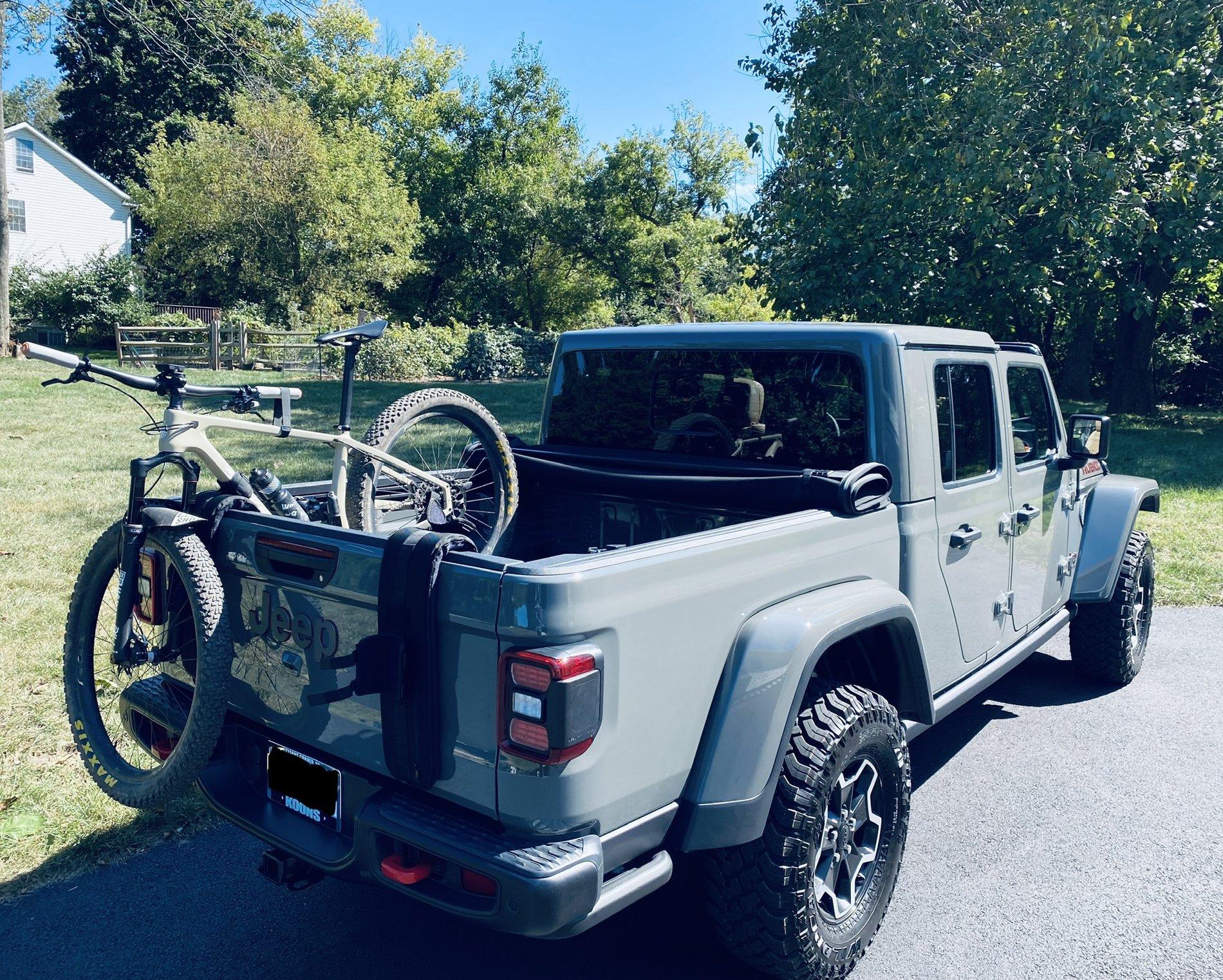 Jeep Gladiator Gladiator Bike Rack? 7F6D76F6-5222-4E89-AD8C-42969E062F7B