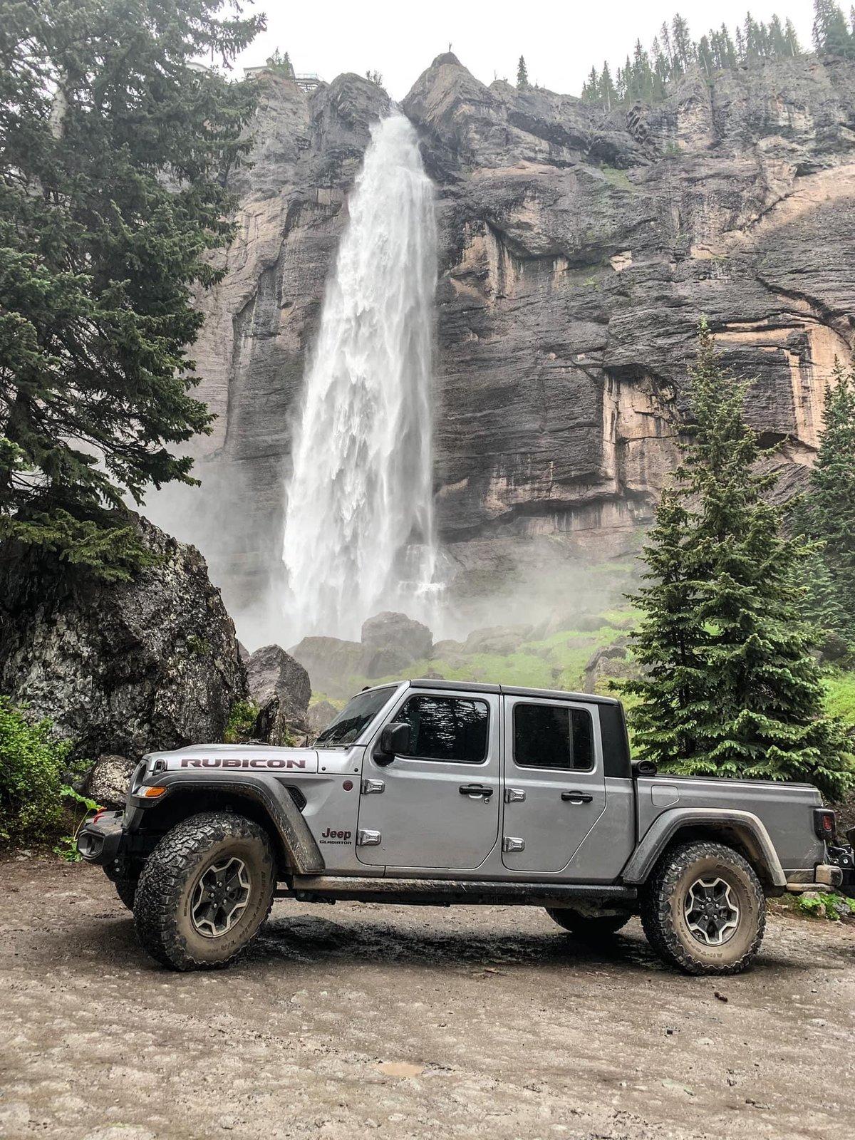 Jeep Gladiator Gladiator Glamour Shots 3C0B6A05-FF27-48CB-9950-F63E8DD6A2A7