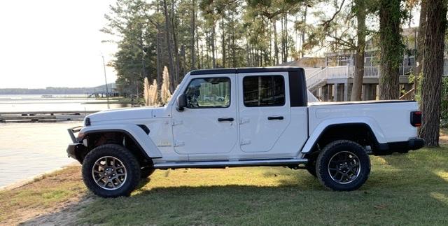Jeep Gladiator Pictures of 33s and 35s 403A6497-4730-493B-8393-F3BFC54F3D1F