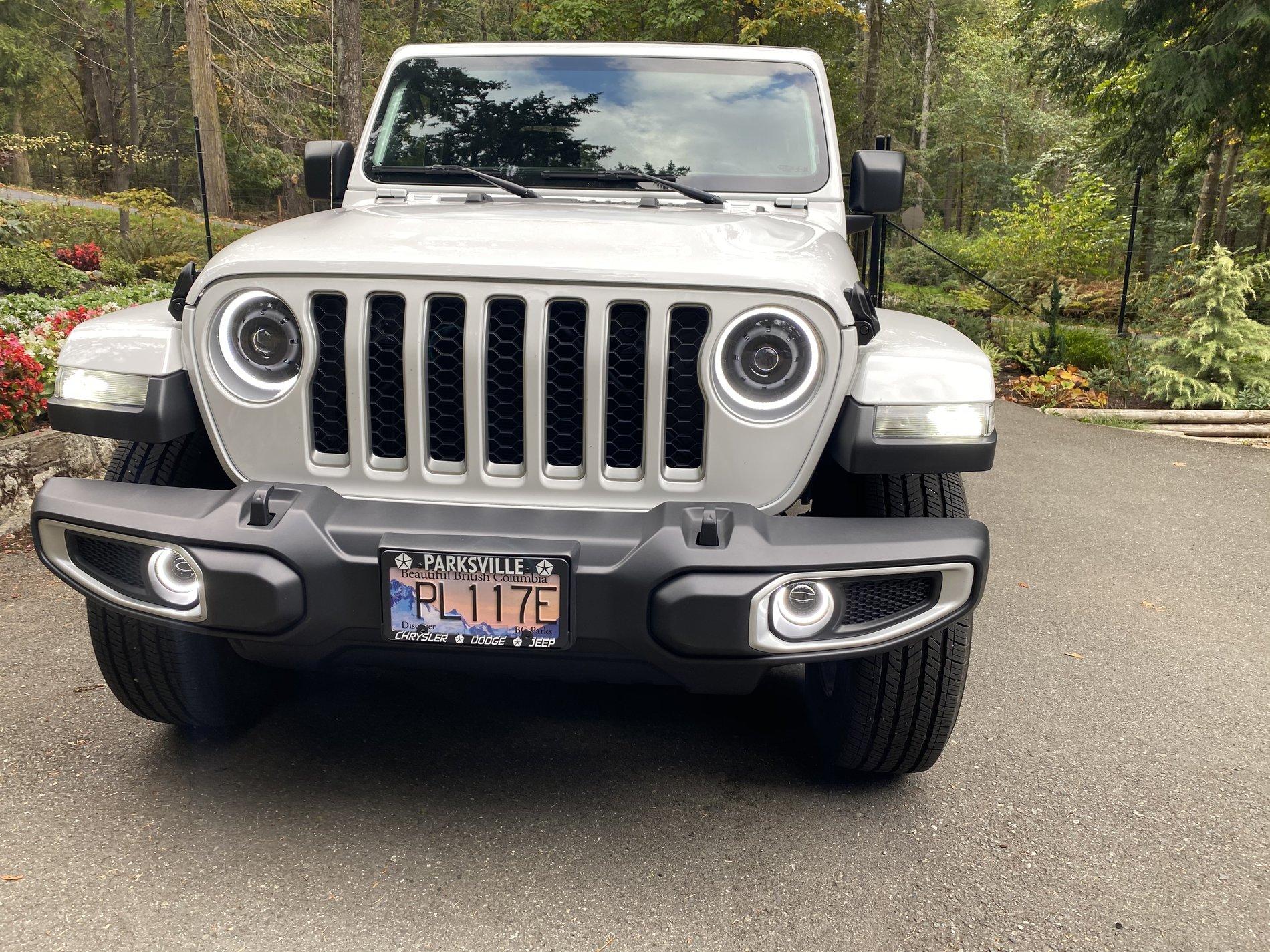 Jeep Gladiator Installed Oracle Oculus Bi-LED headlights..and Fog lights and Diode Dynamics side marker bulbs 7F478055-D740-449C-B18E-4626F5D004F6