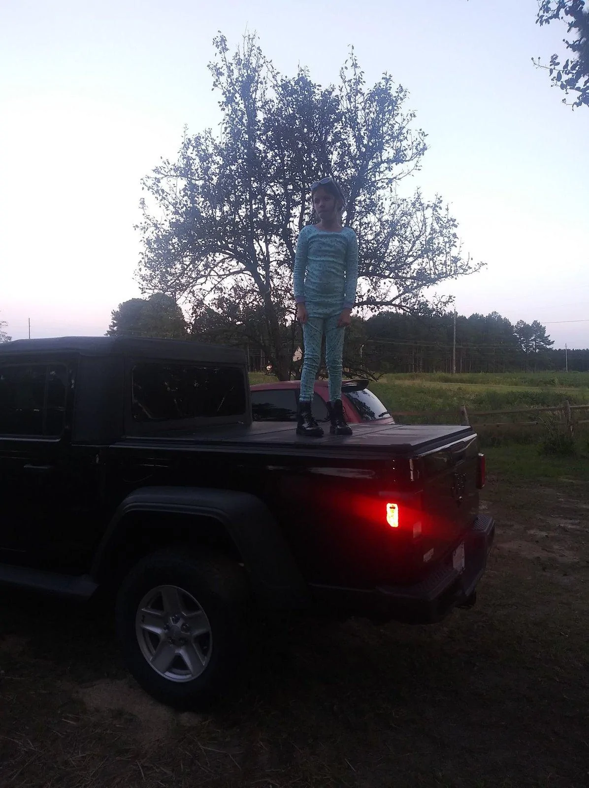 Jeep Gladiator So, what is everybody towing? hard bed with  kat