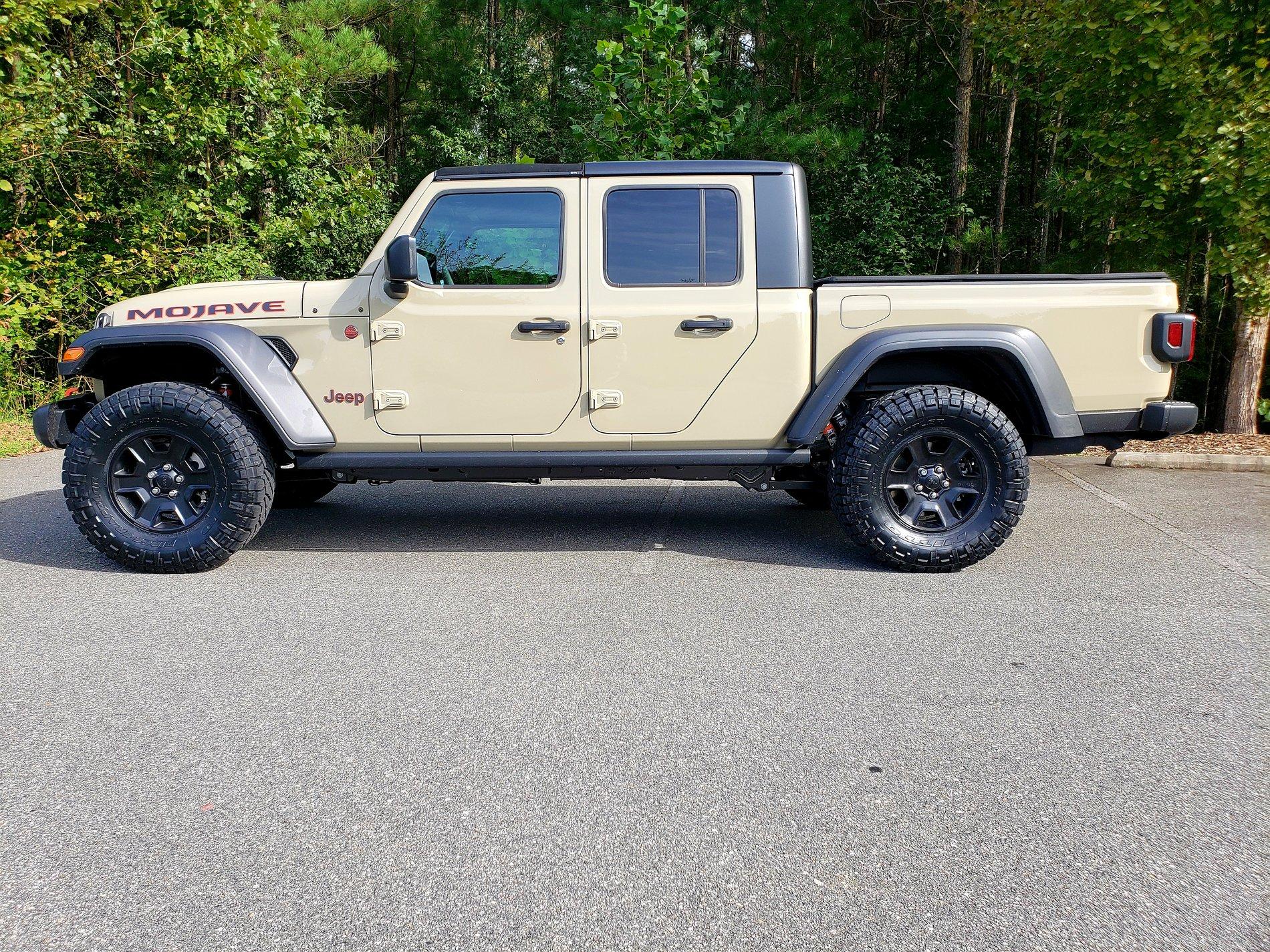 Jeep Gladiator Pictures of 33s and 35s 20200919_202108