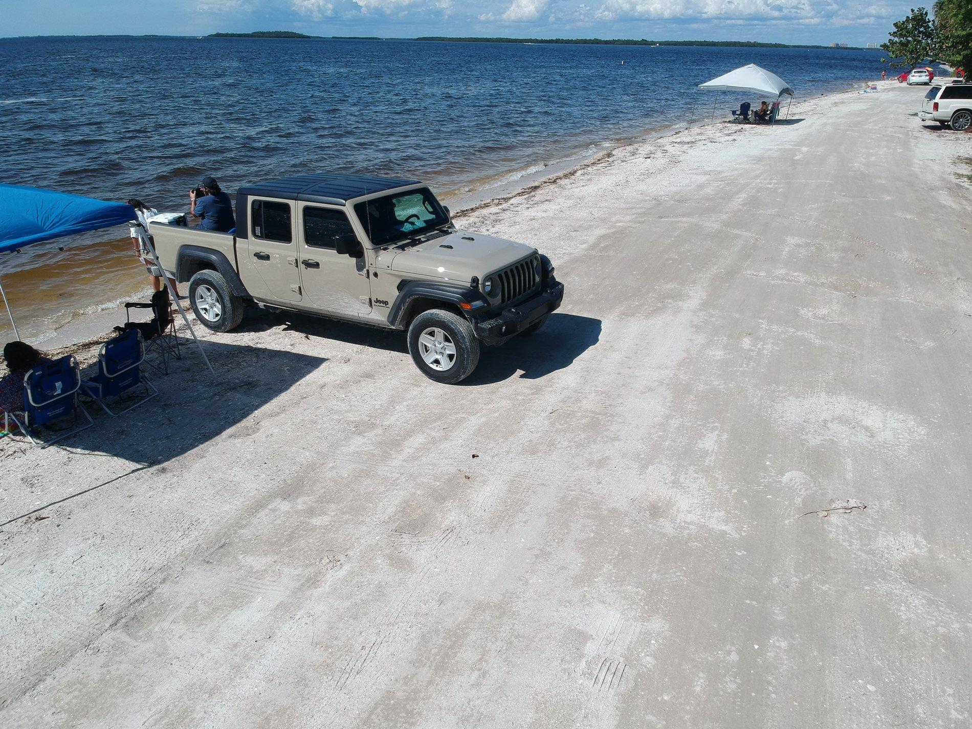Jeep Gladiator South Florida Gladiator Club 53C9C2129EA7C41A4B245158DDCF8DF2.JPG
