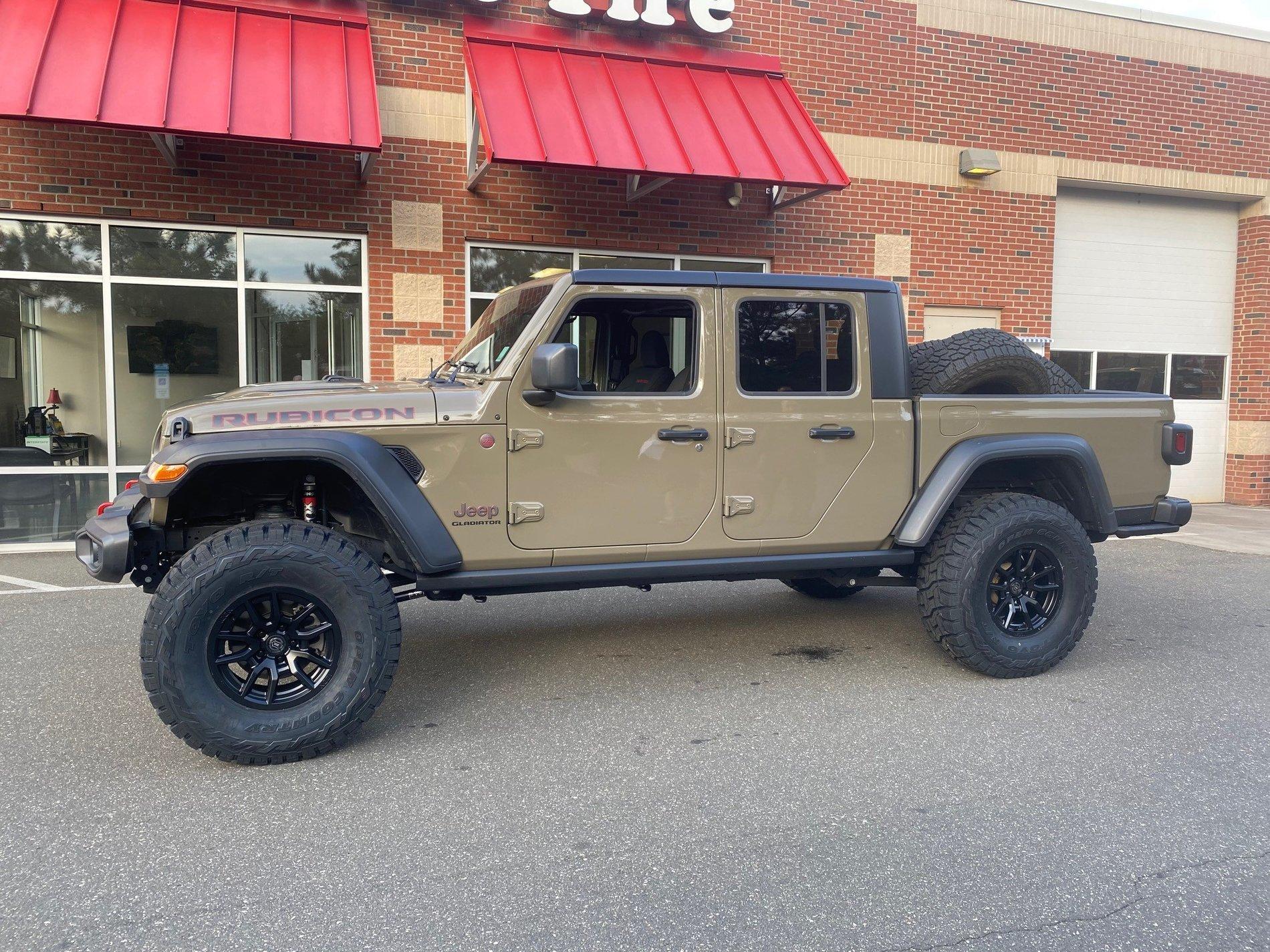 Truck.jpg