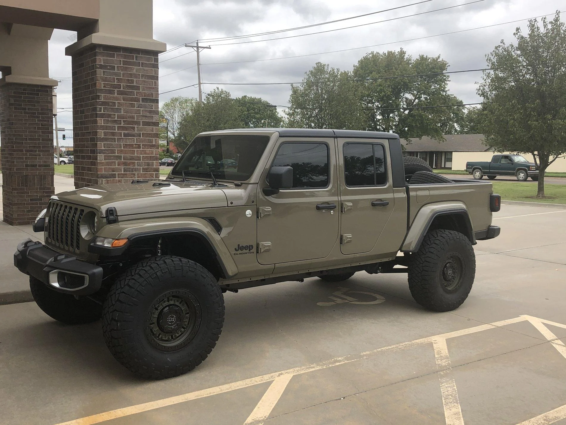 Jeep Gladiator Black Rhino OD match Gator? DFE8FD0D-56FA-4034-91DB-4BAEFE4A249A