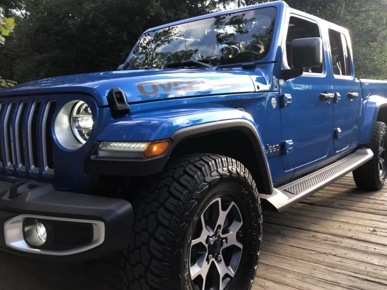 Jeep Gladiator Gladiator Glamour Shots 1A734D6C-34B8-429D-A55E-FCC14A8EEA6C