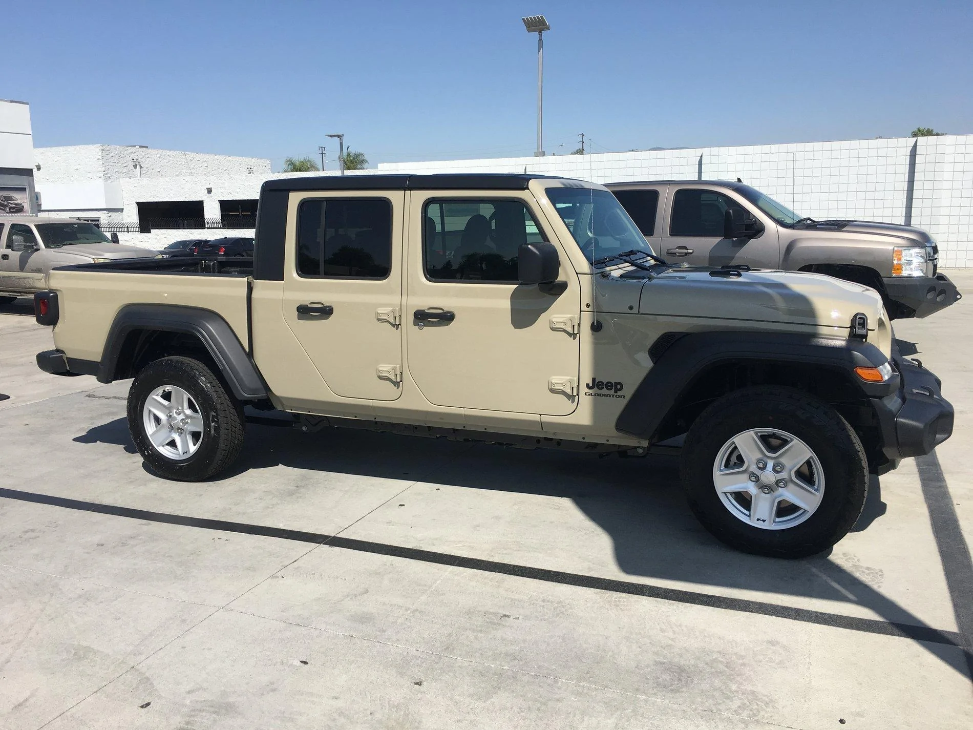 Jeep Gladiator Took Delivery of Your JT? Sign in Here! 2020-09-21 11.21.50