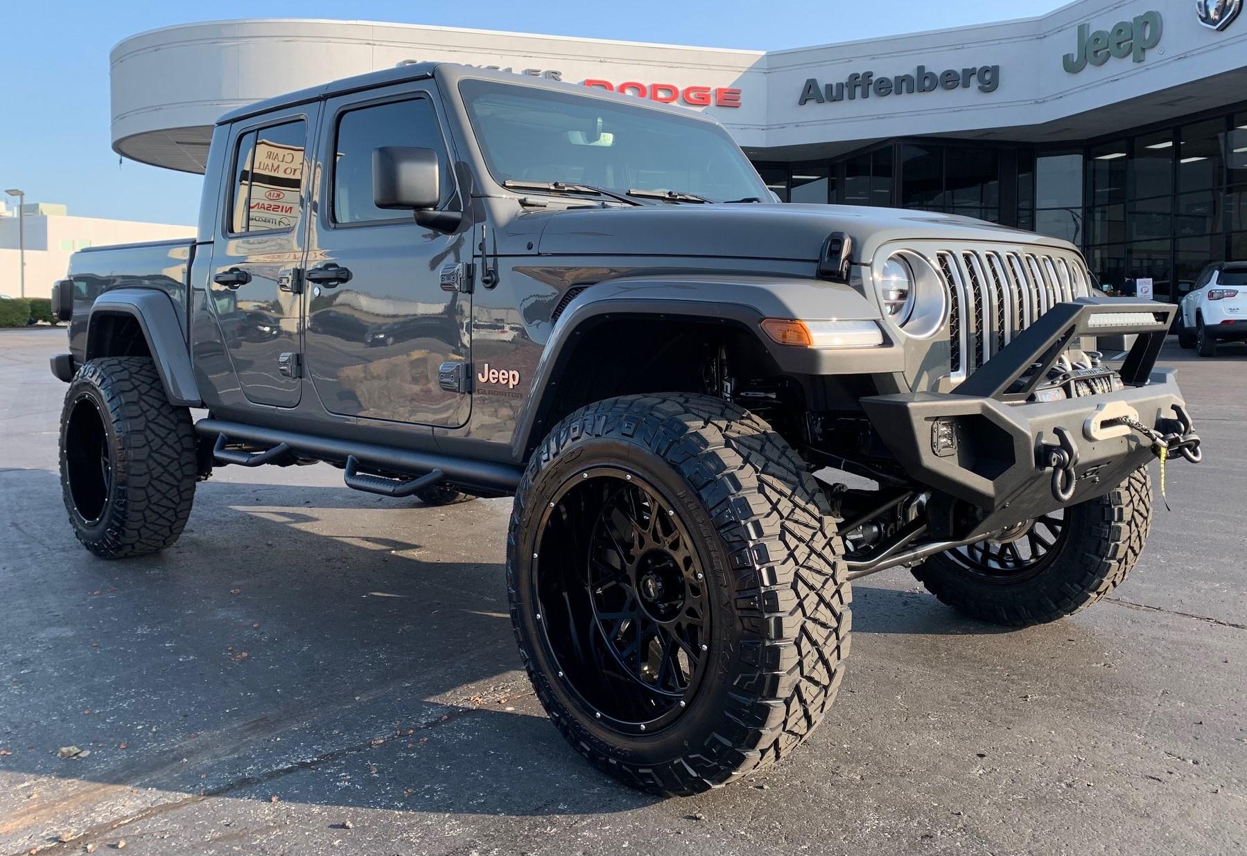 Jeep Gladiator Lets see all those Gladiators with lifts and bigger tires! gladiator right side